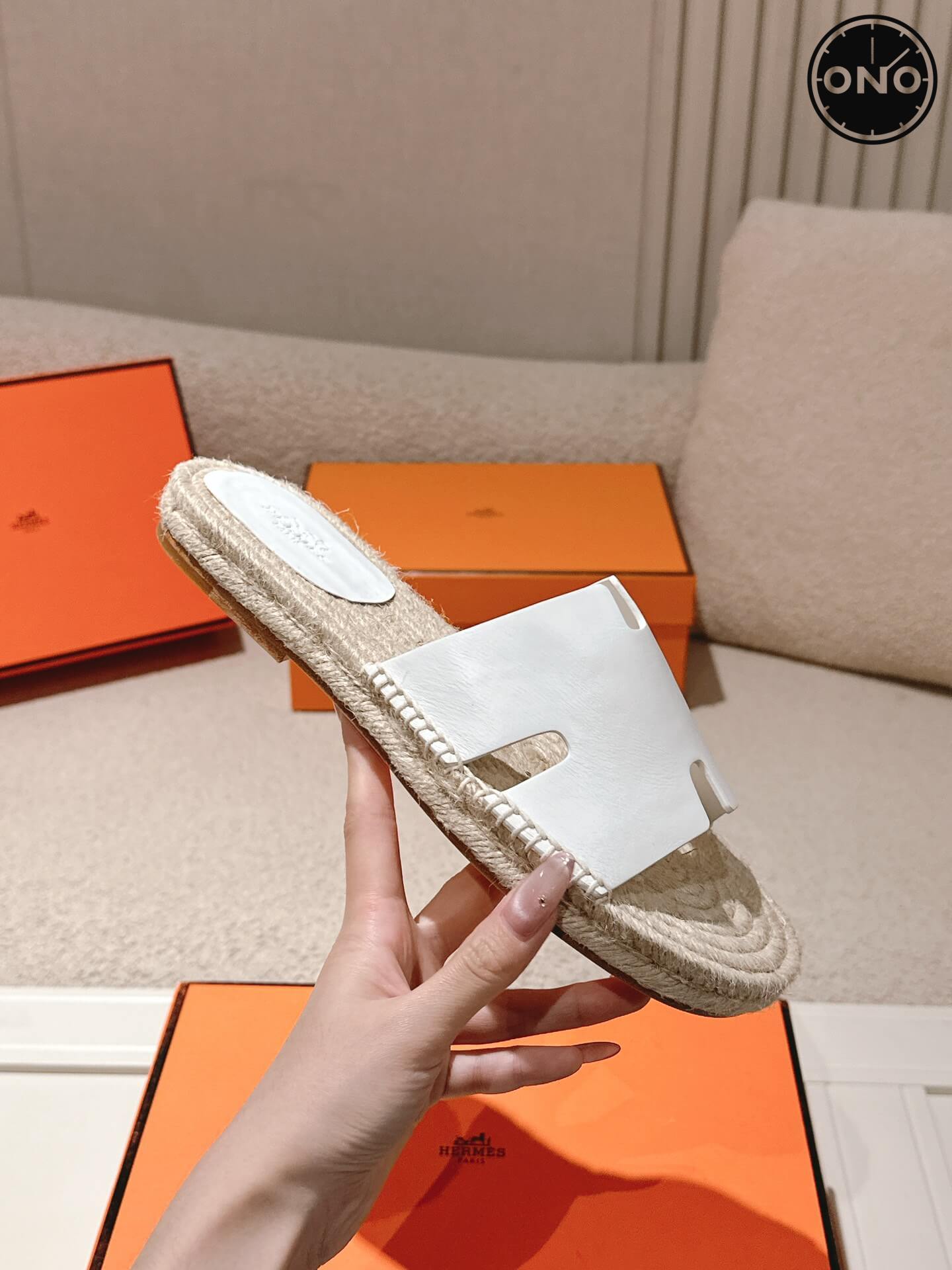 Hermes-Slippers_49_5.jpg