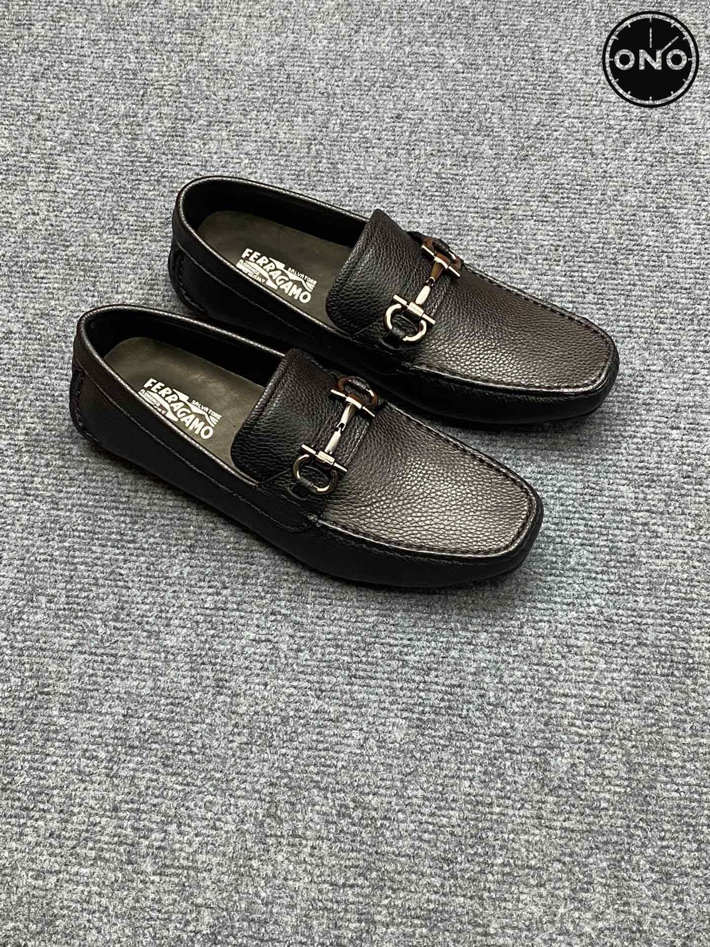 Ferragamo_49_7.jpg