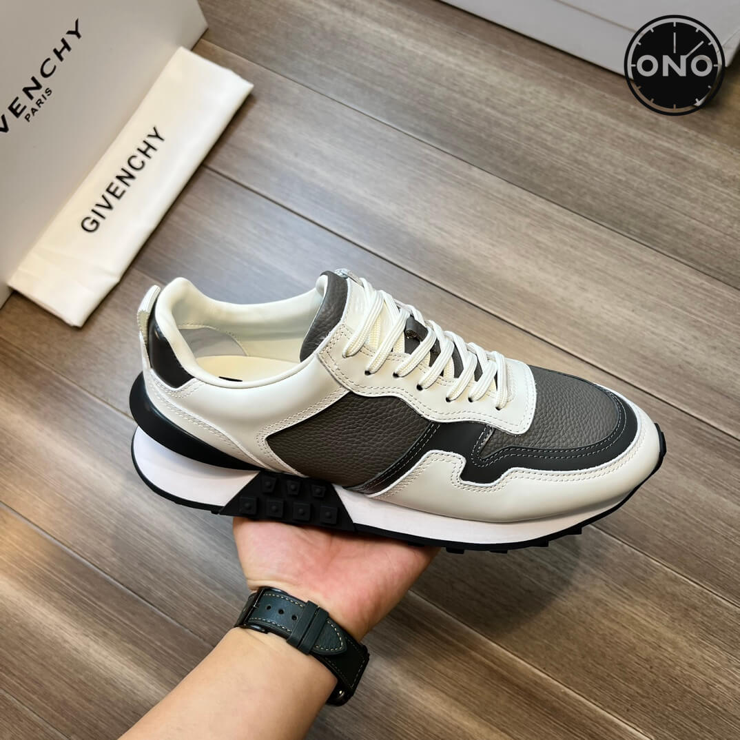 Givenchy_15_6.jpg