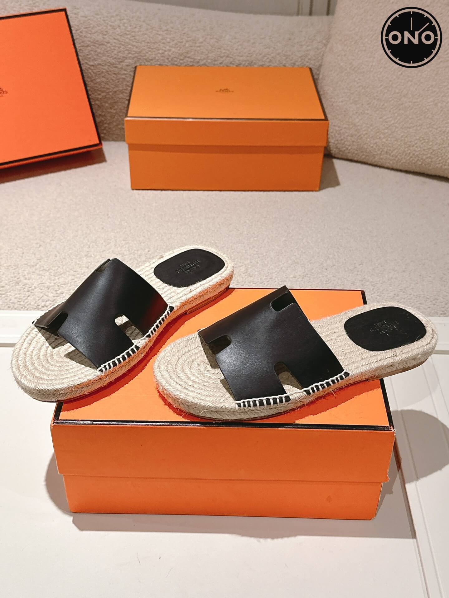 Hermes-Slippers_45_4.jpg