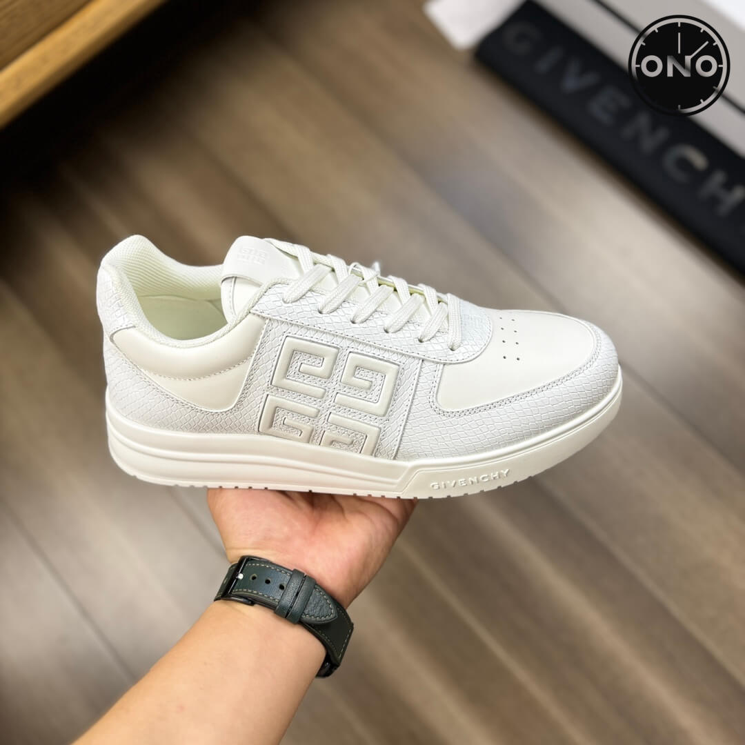 Givenchy_10_7.jpg