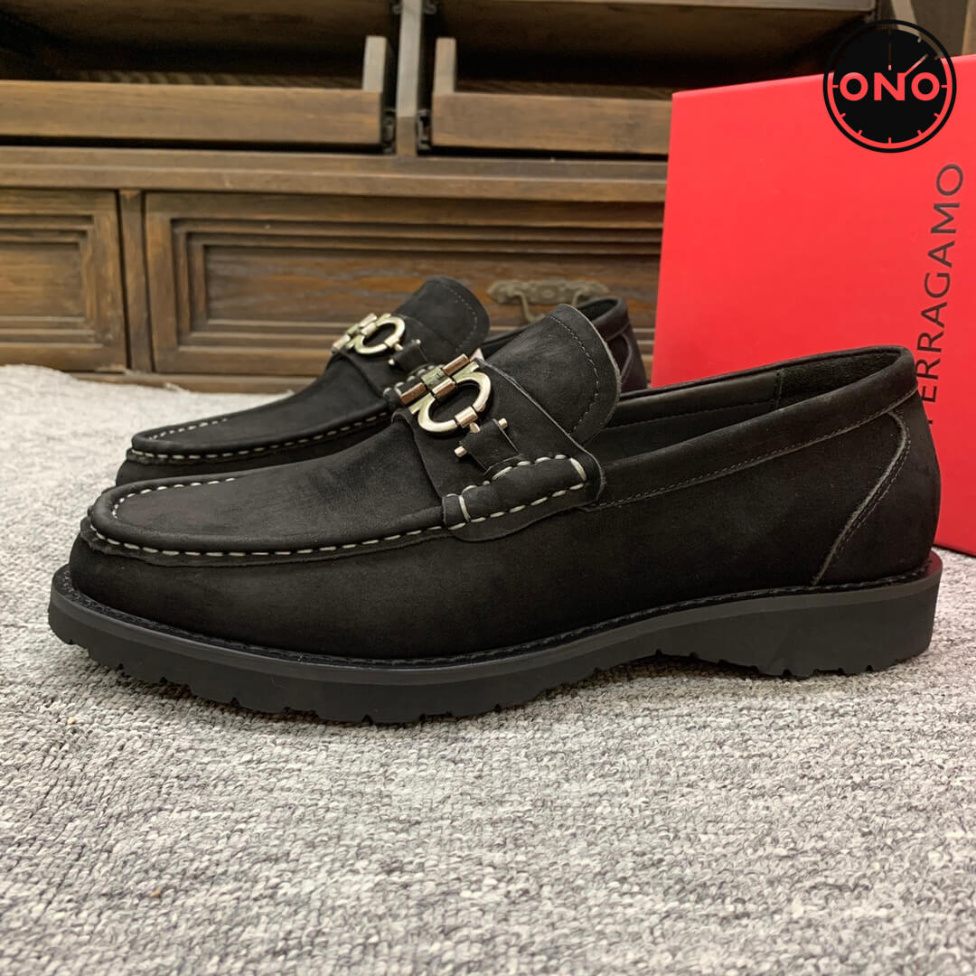 Ferragamo_19_4.jpg