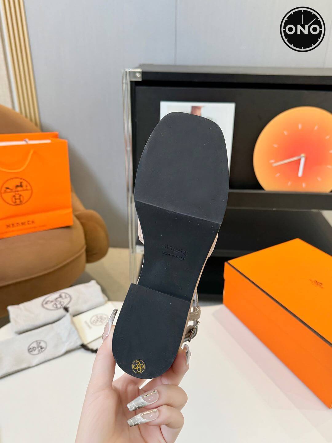 Hermes-Slippers_77_9.jpg