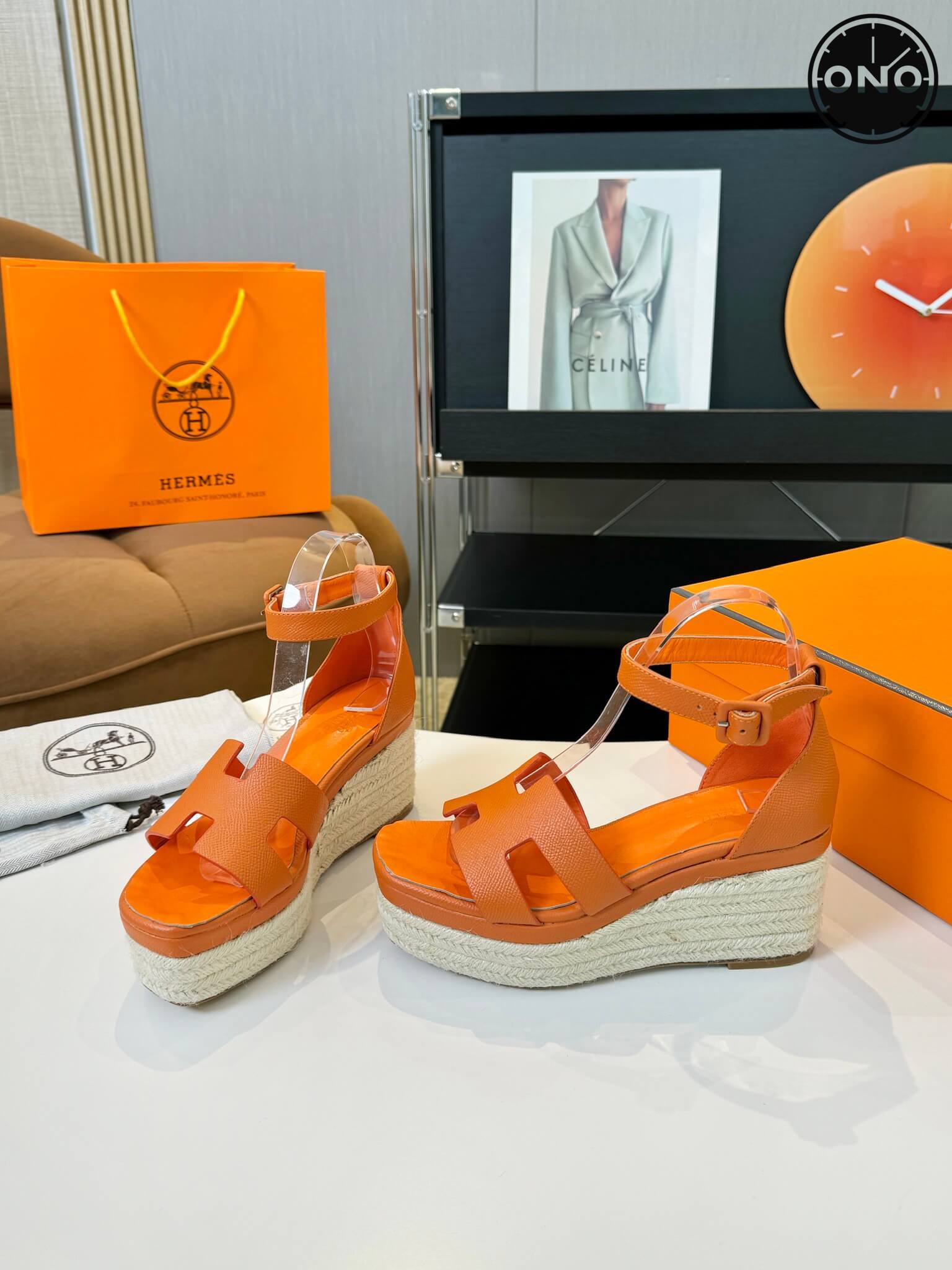 Hermes-Slippers_84_3.jpg