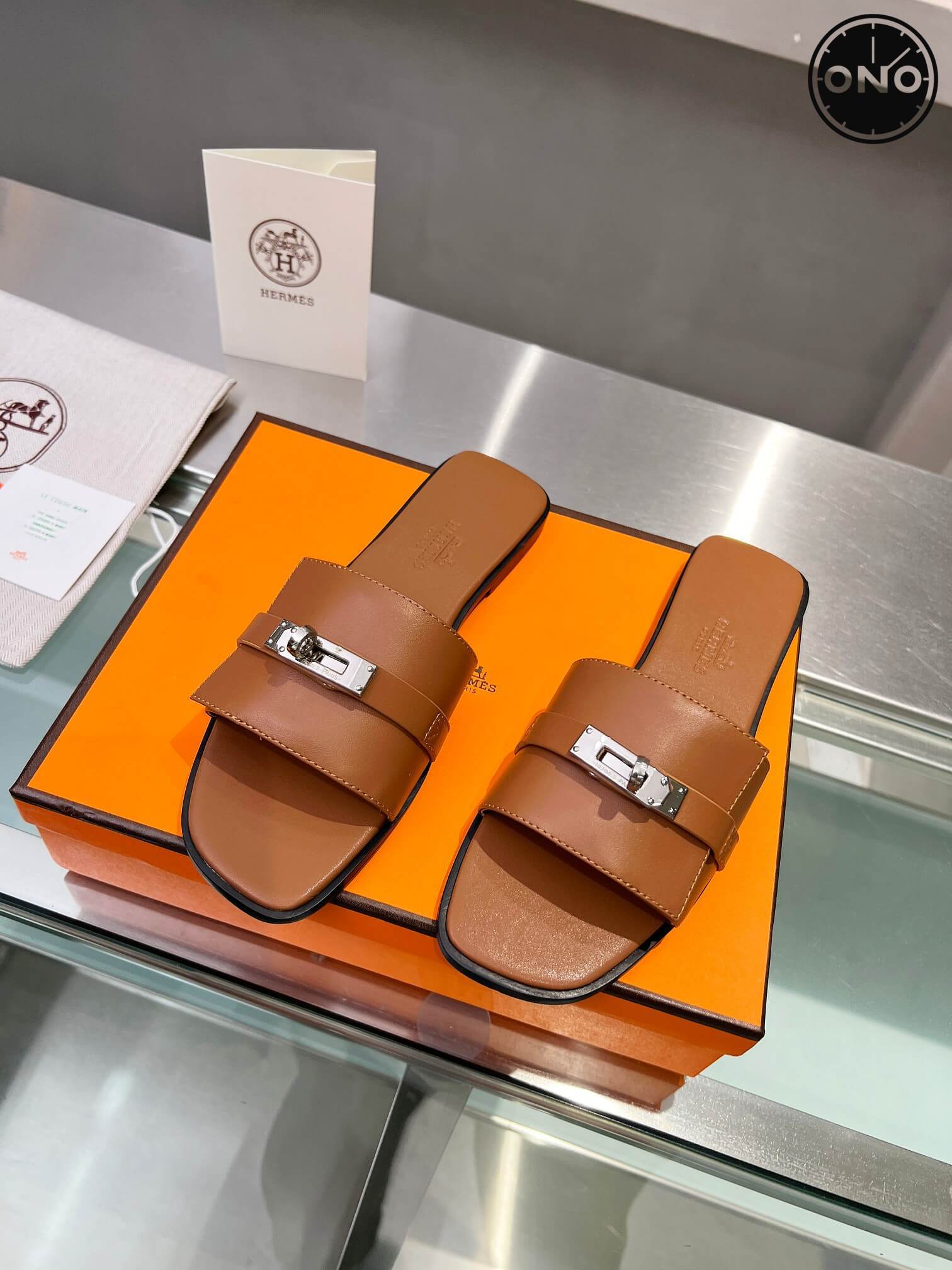 Hermes_52_6.jpg