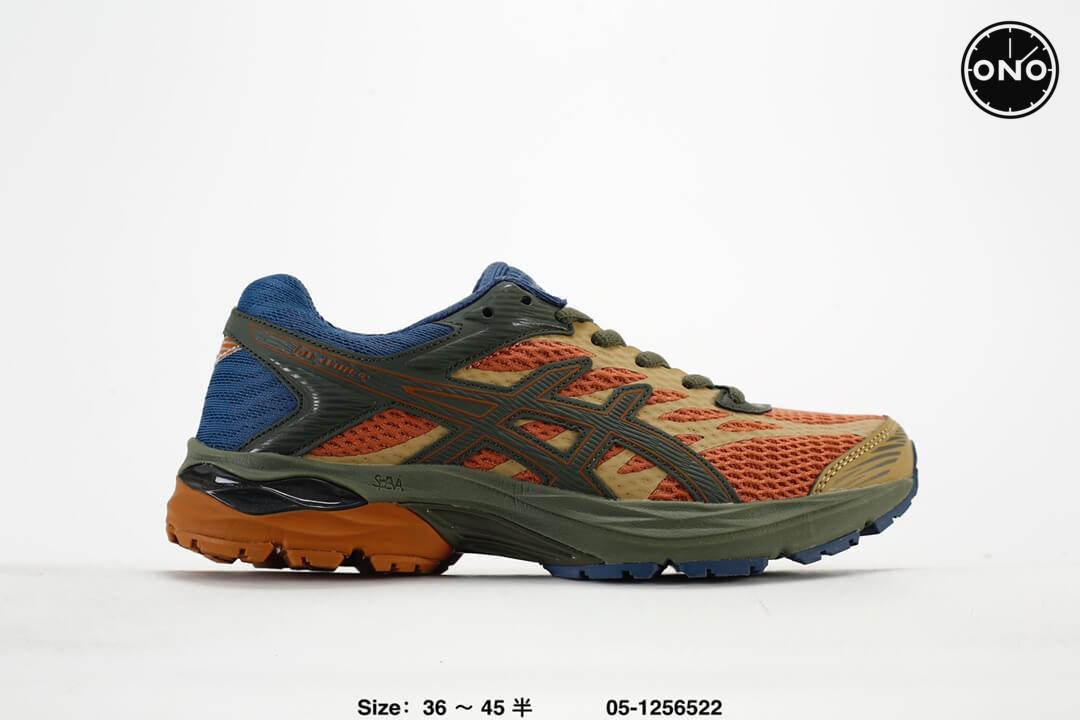 Asics_65_4.jpg