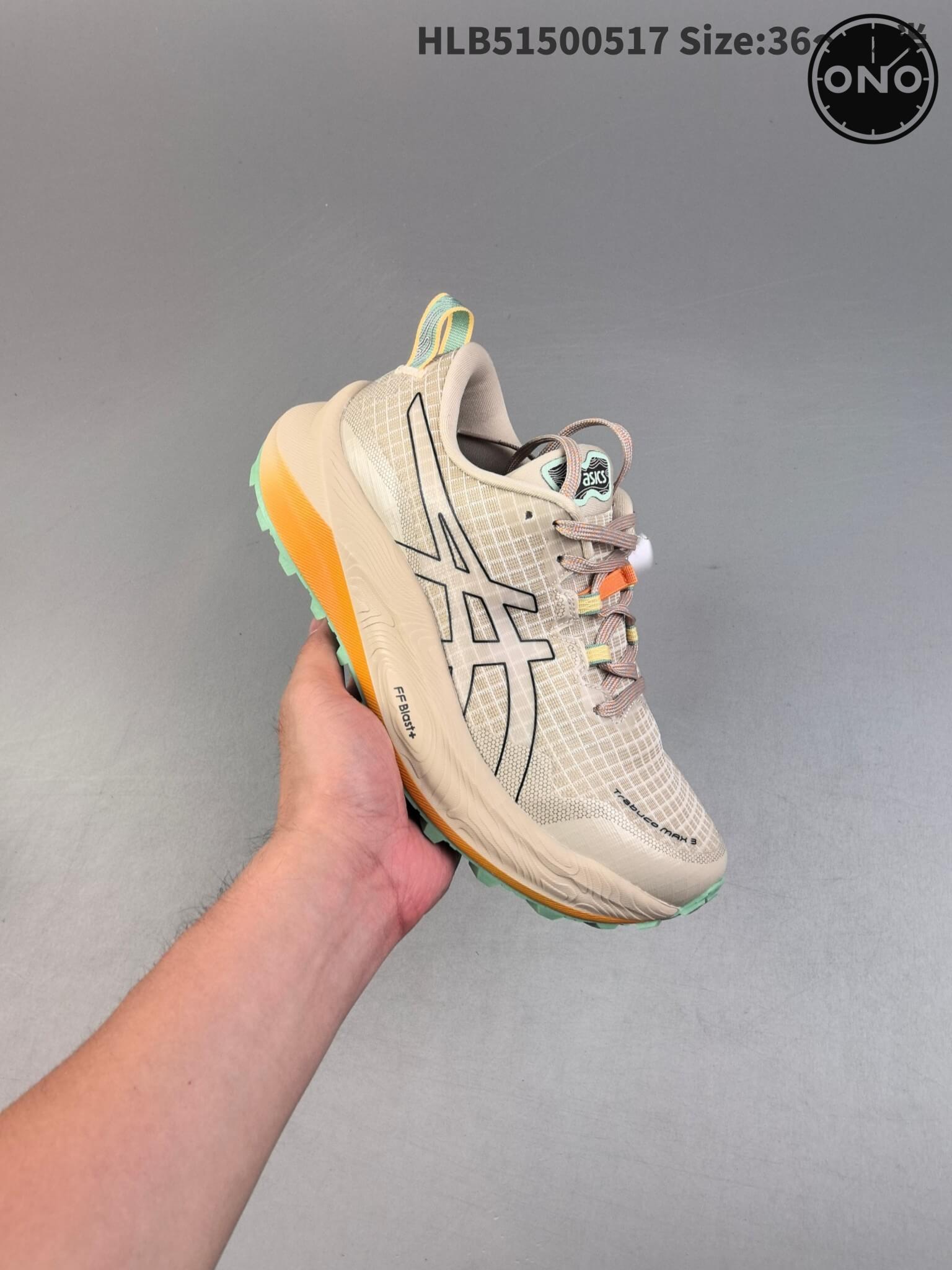 Asics_4_2.jpg