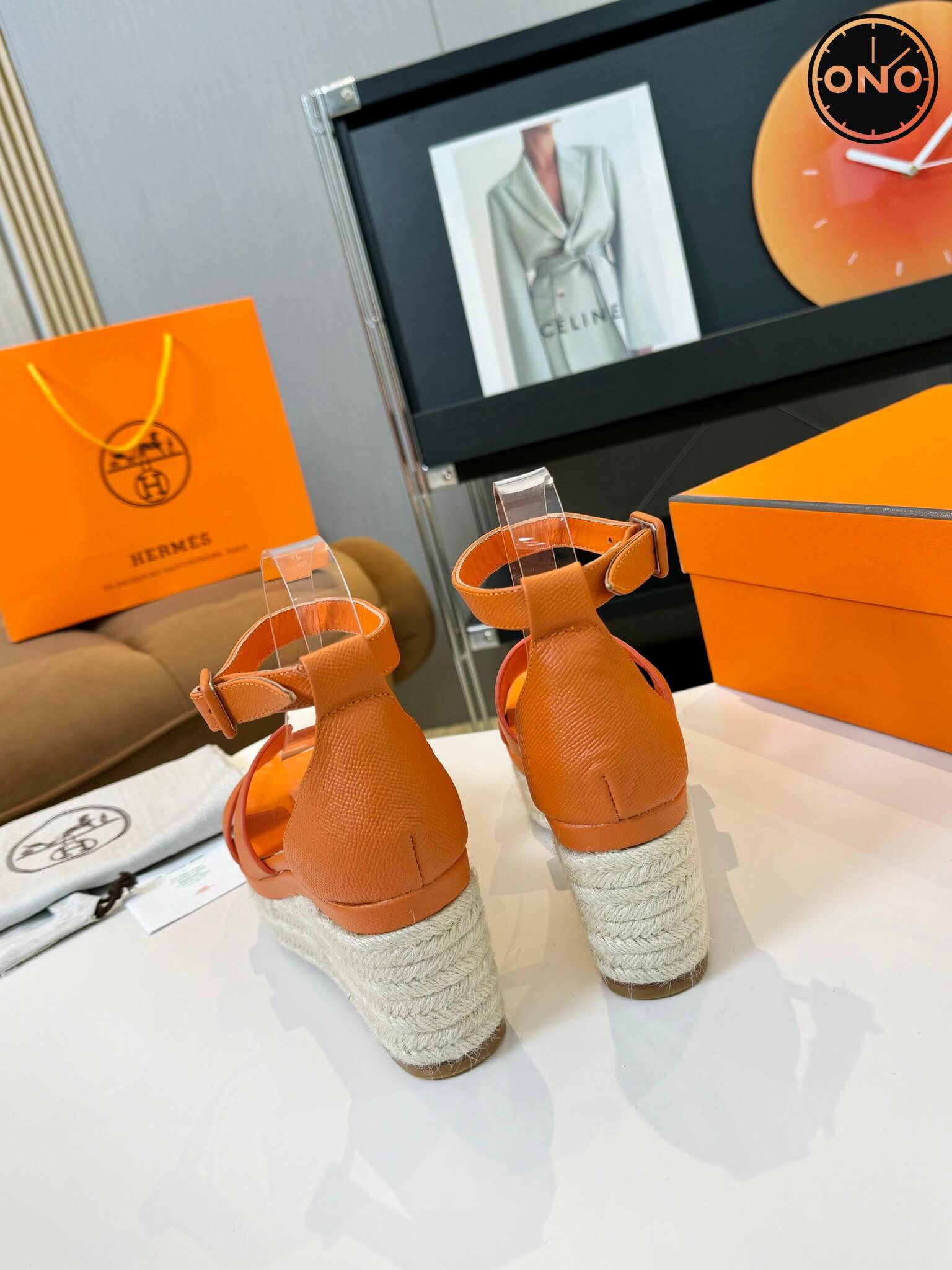 Hermes-Slippers_84_8.jpg