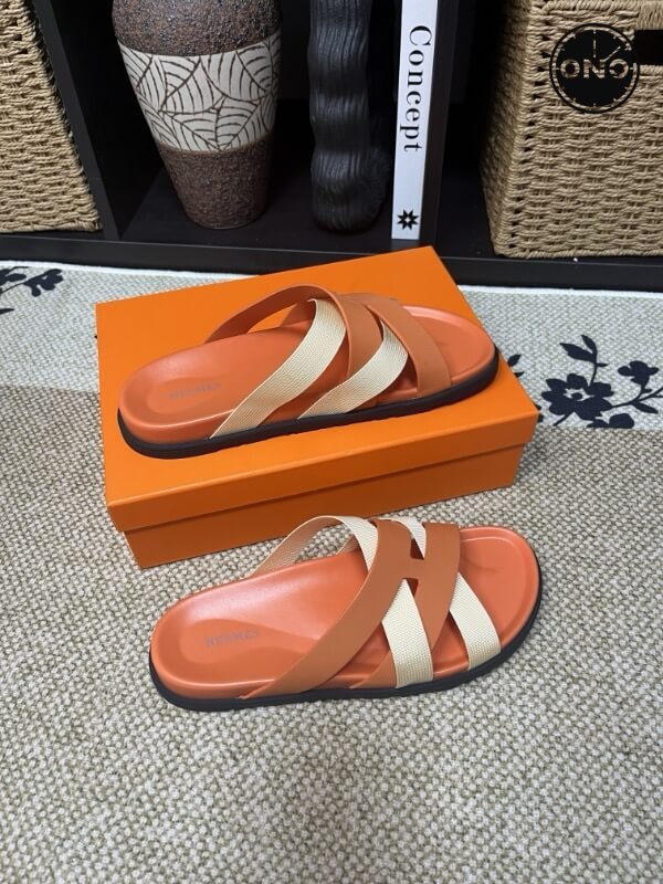 Hermes-Slippers_8_3.jpg
