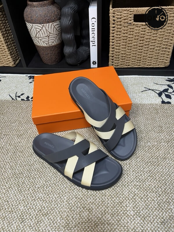 Hermes-Slippers_14_2.jpg