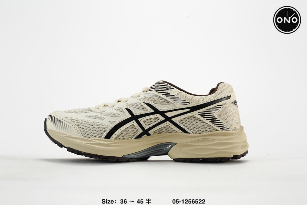 Asics_65_8.jpg