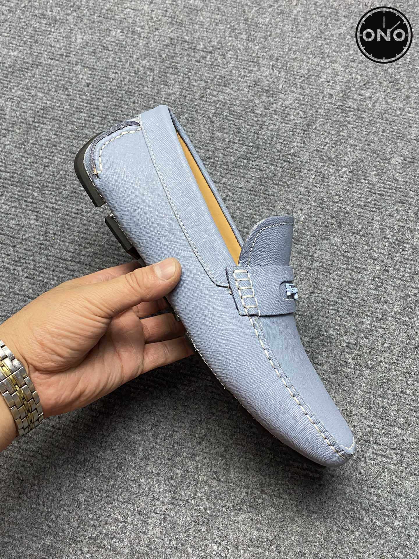 Ferragamo_7_8.jpg