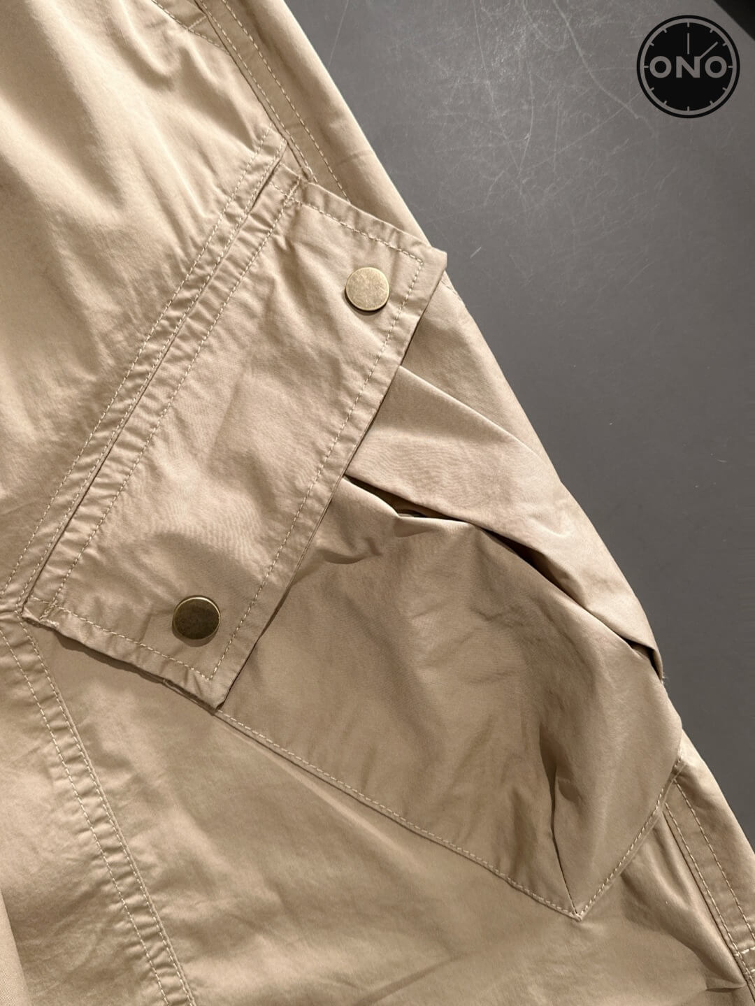 Burberry_trousers_20_4.jpg
