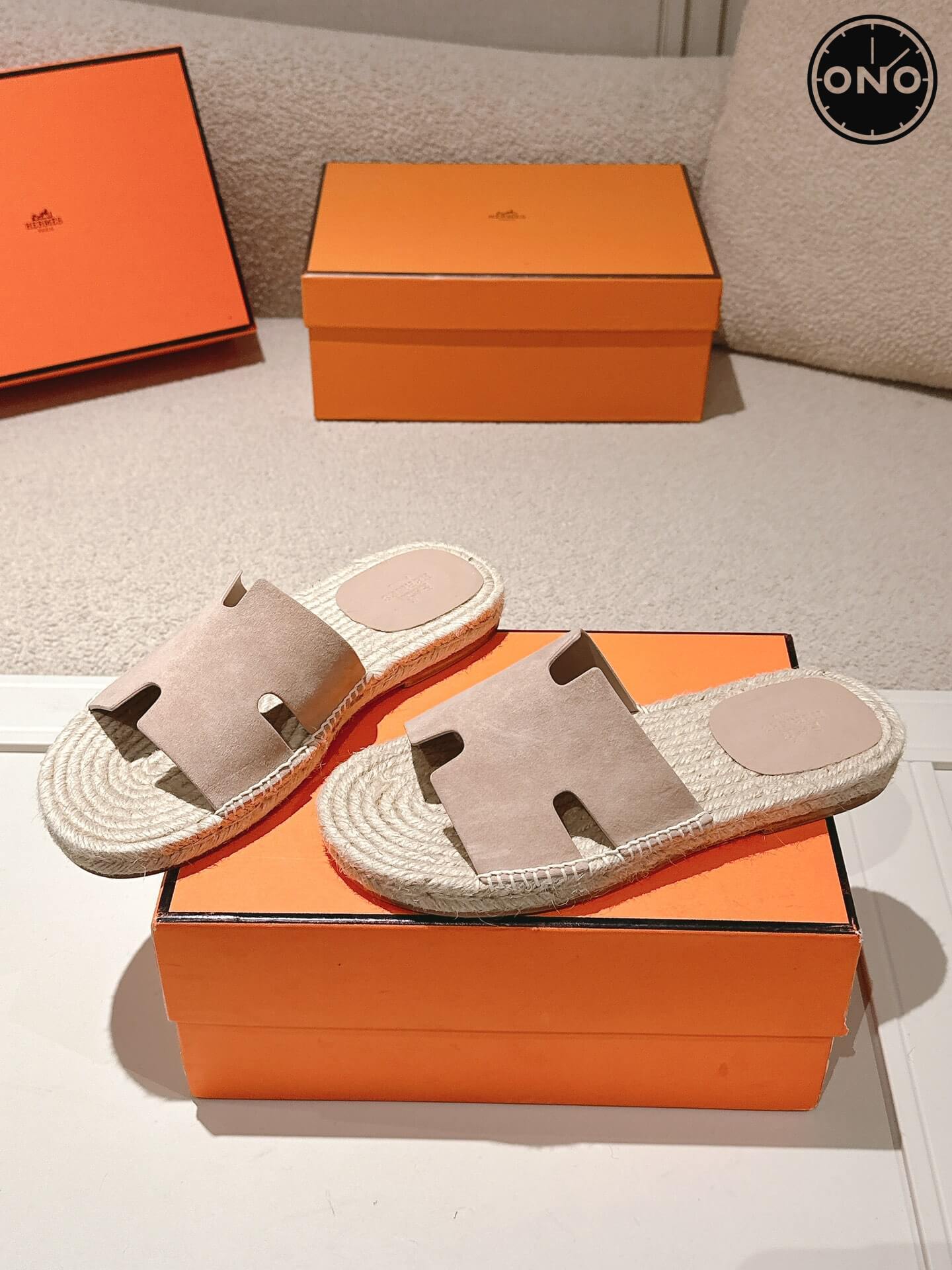 Hermes-Slippers_42_4.jpg