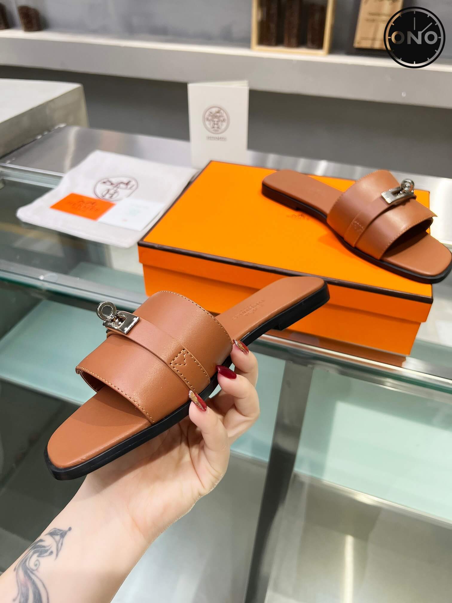 Hermes_52_2.jpg