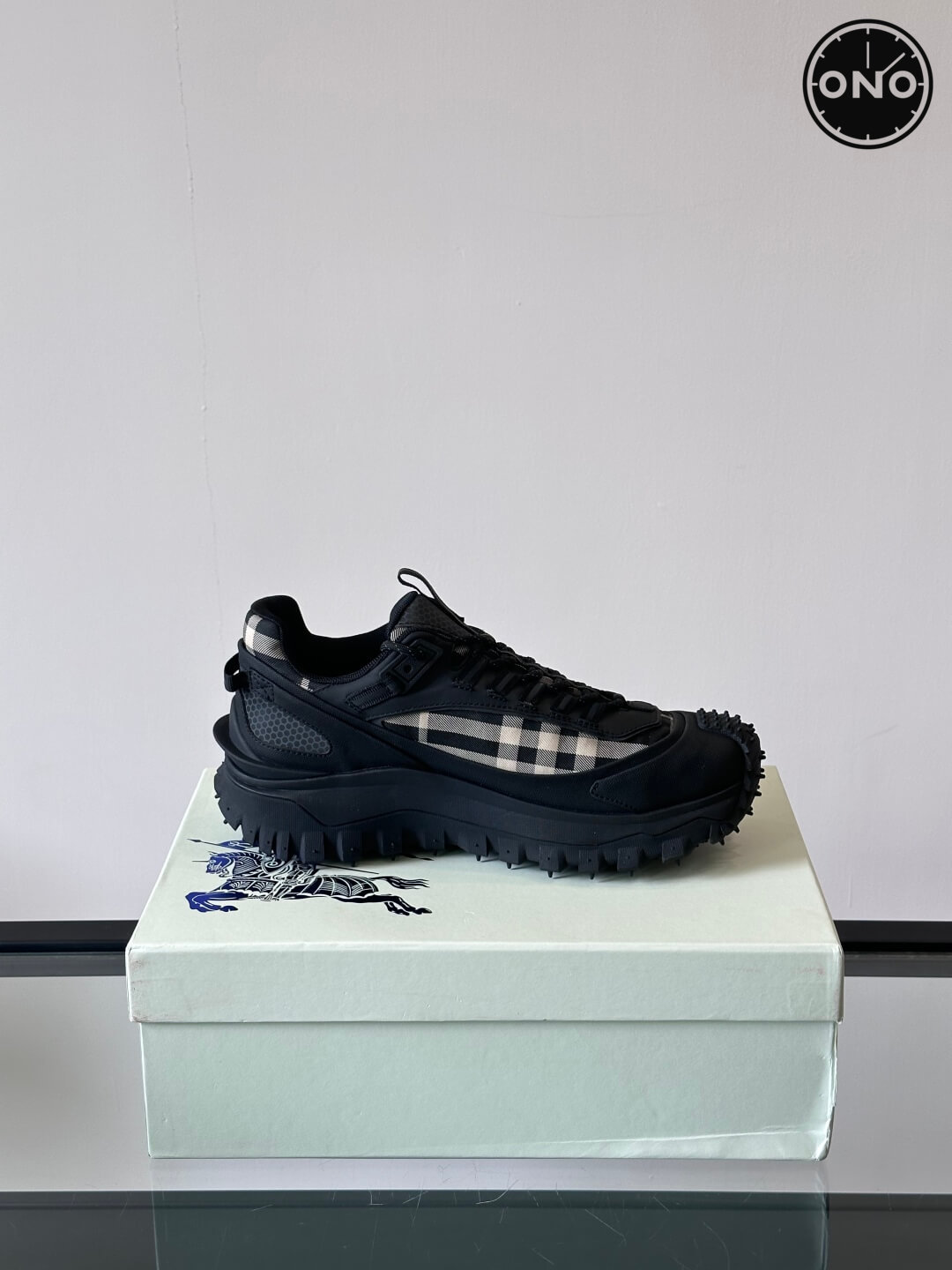 Burberry_49_6.jpg