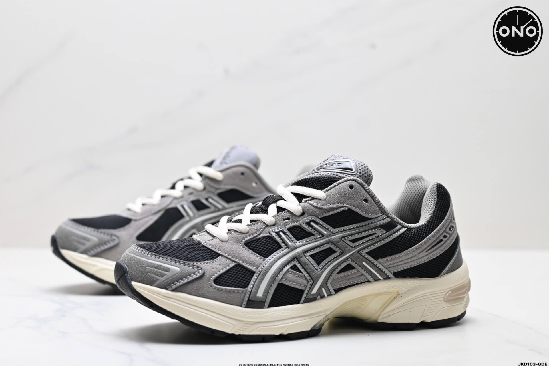 Asics_7_4.jpg
