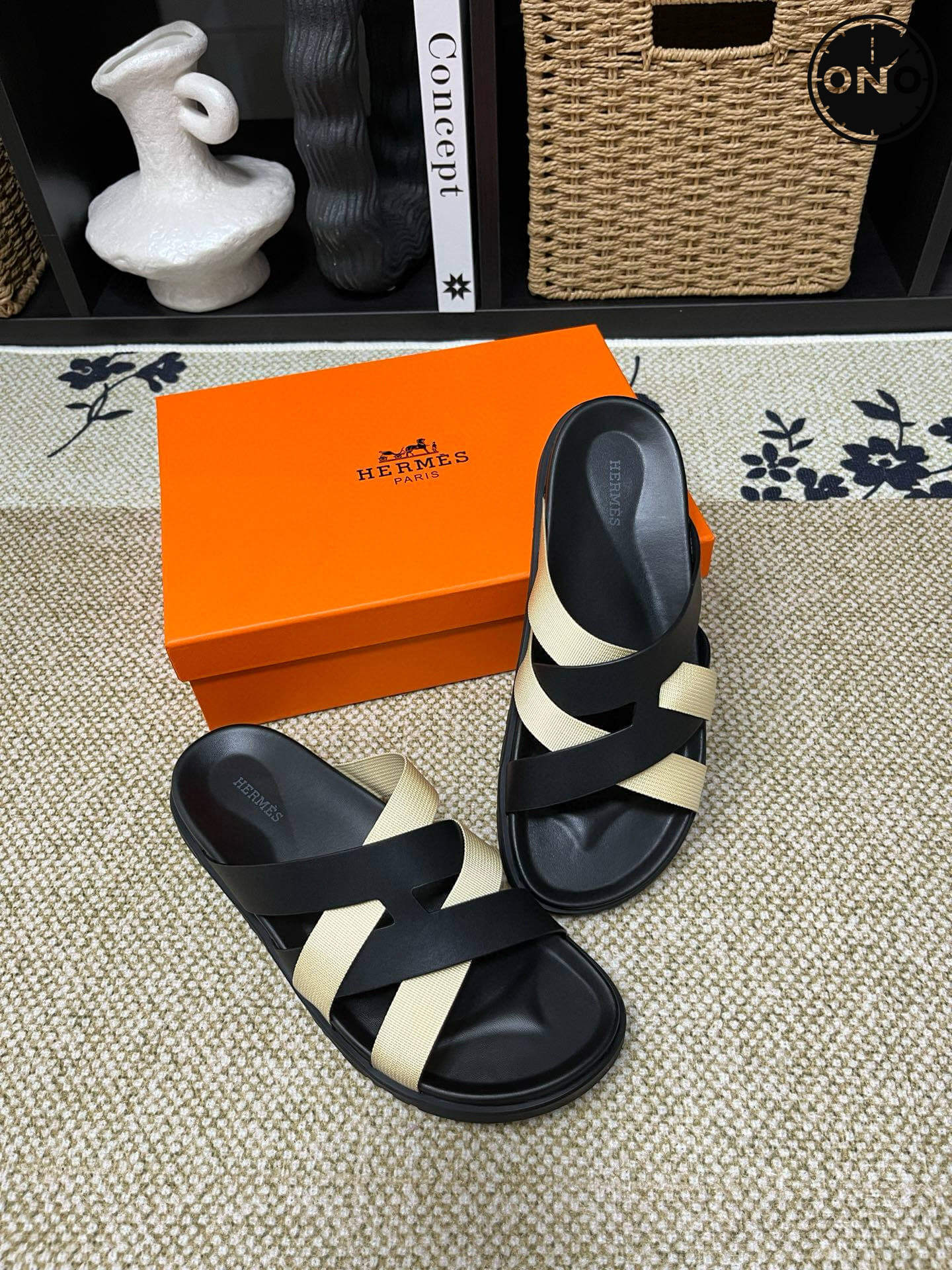 Hermes-Slippers_22_2.jpg