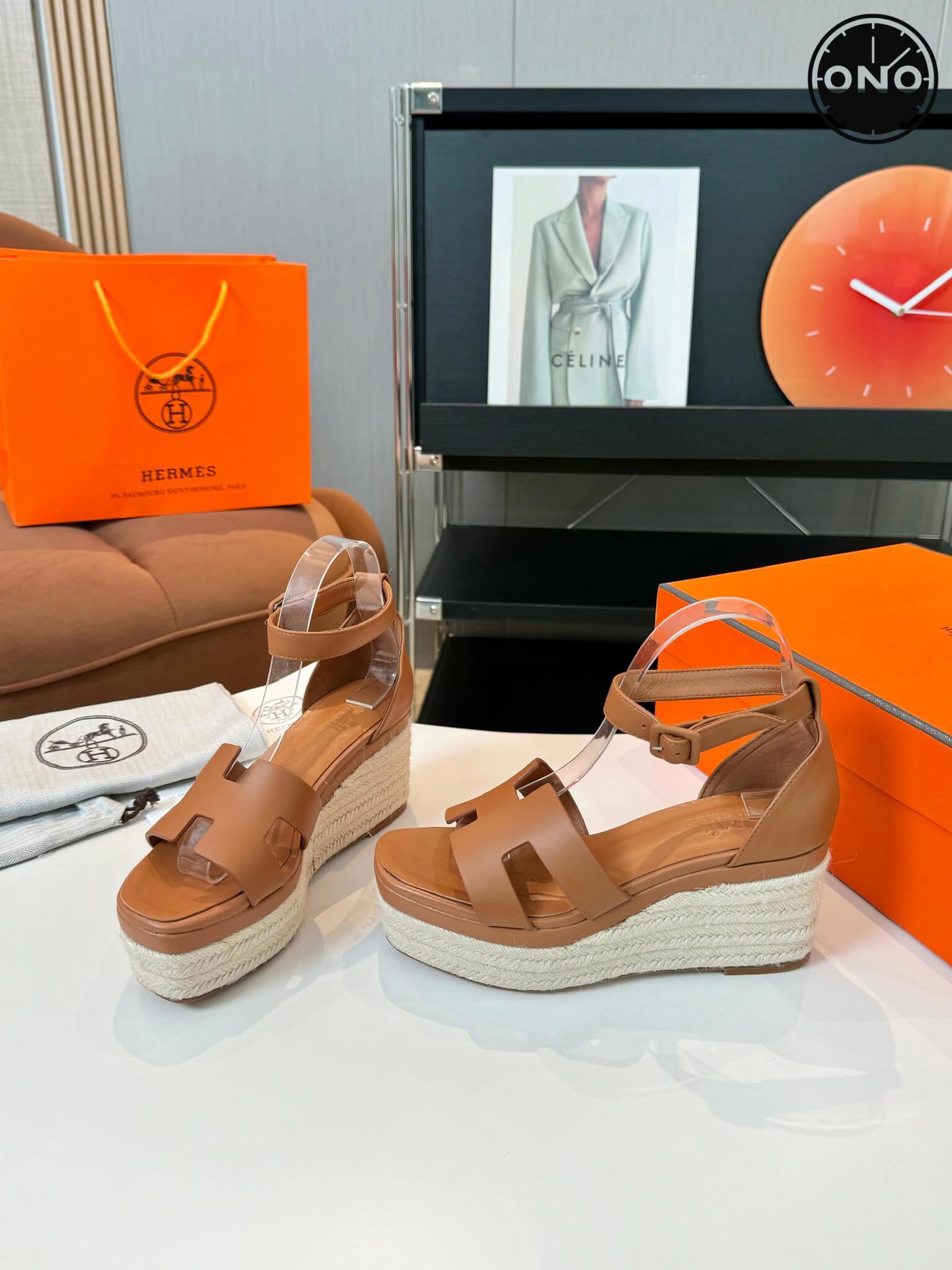 Hermes-Slippers_88_3.jpg