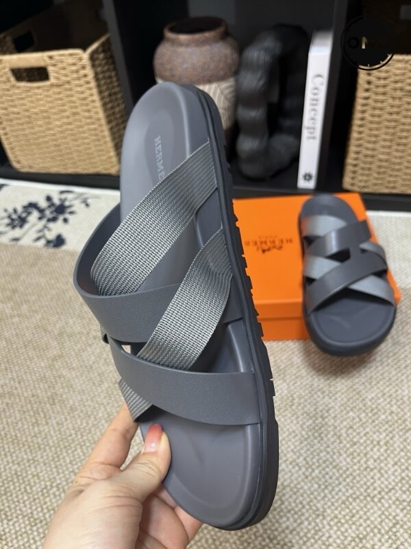 Hermes-Slippers_13_5.jpg