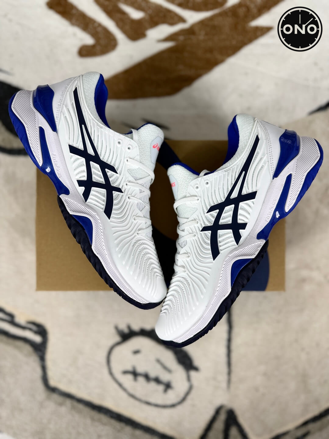 Asics_70_5.jpg