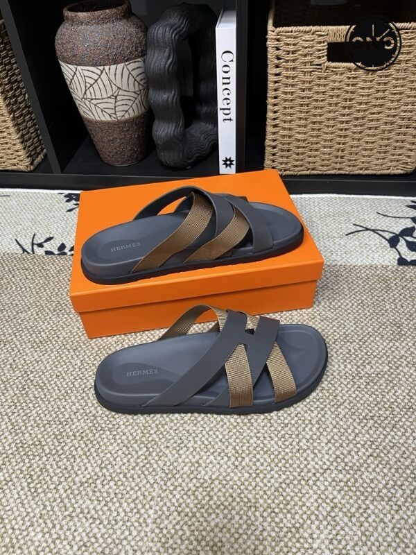 Hermes-Slippers_15_7.jpg