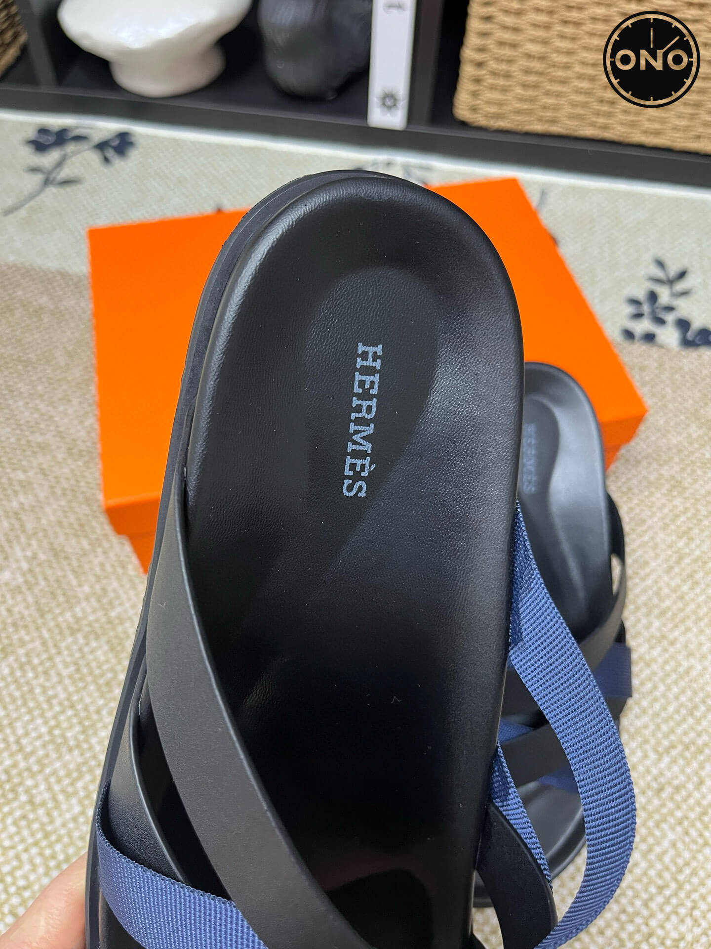Hermes-Slippers_34_7.jpg