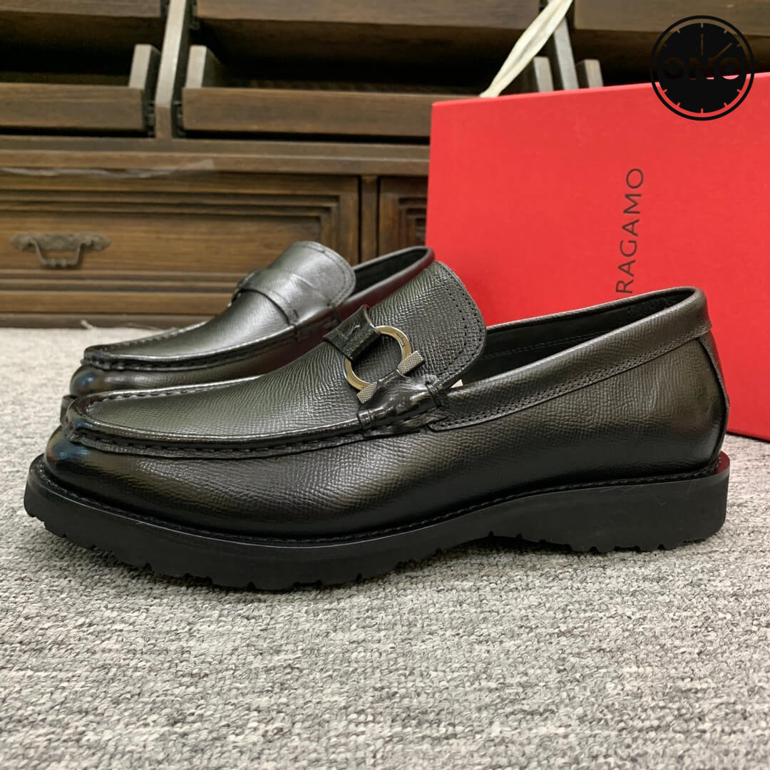 Ferragamo_18_3.jpg