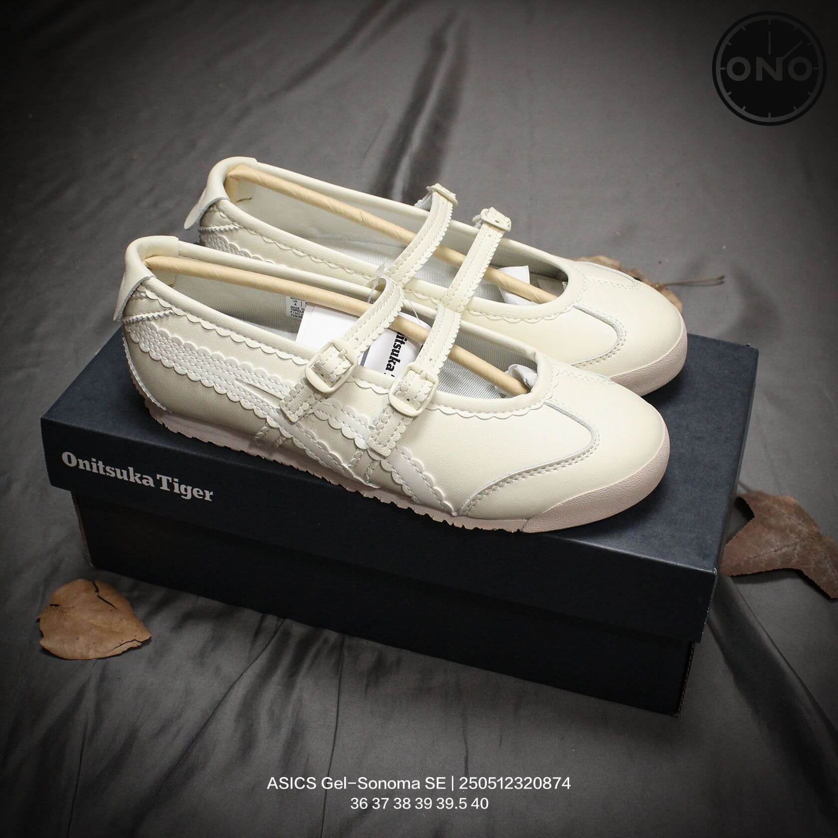 Asics_62_9.jpg