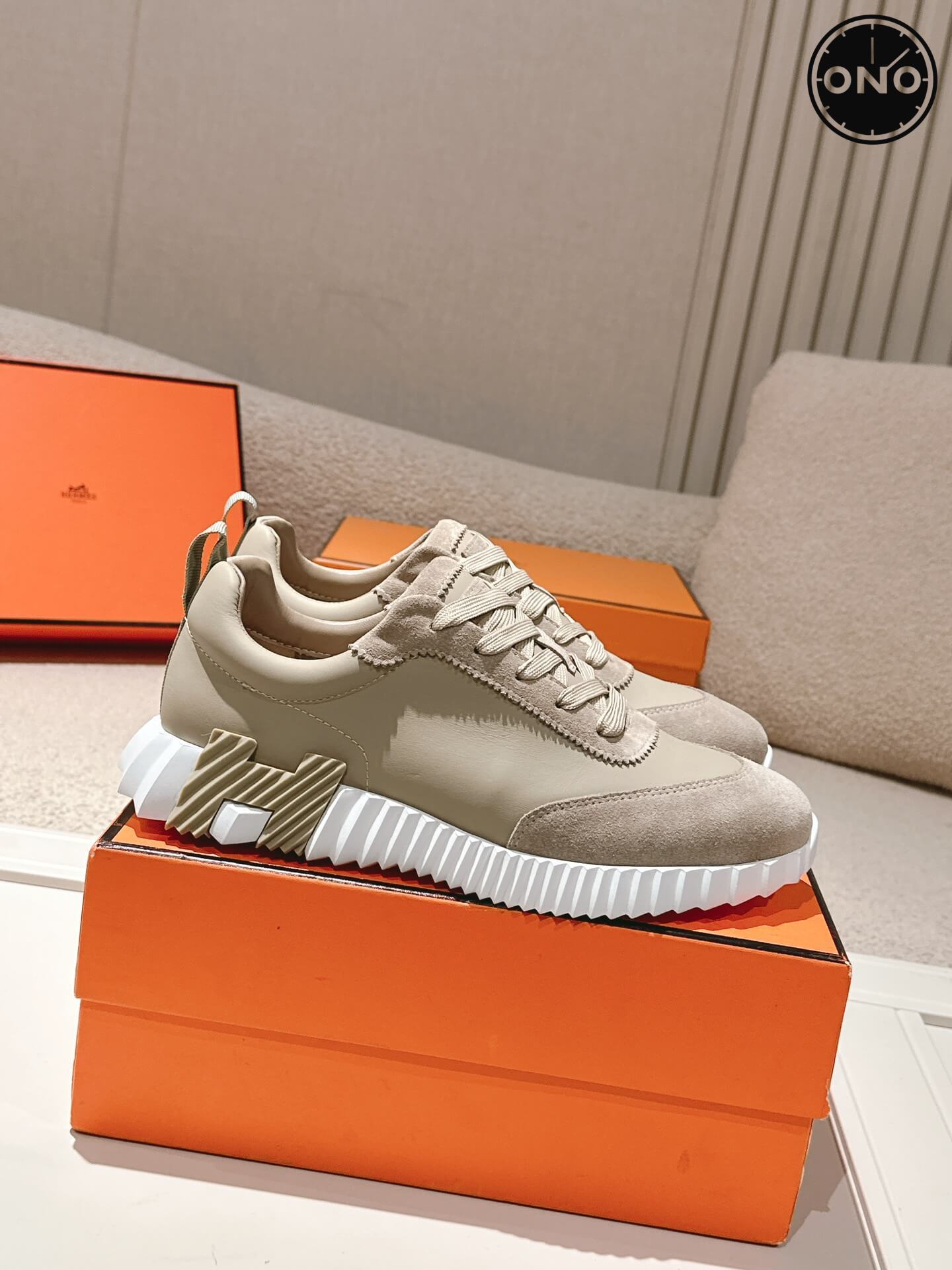 Hermes_54_2.jpg