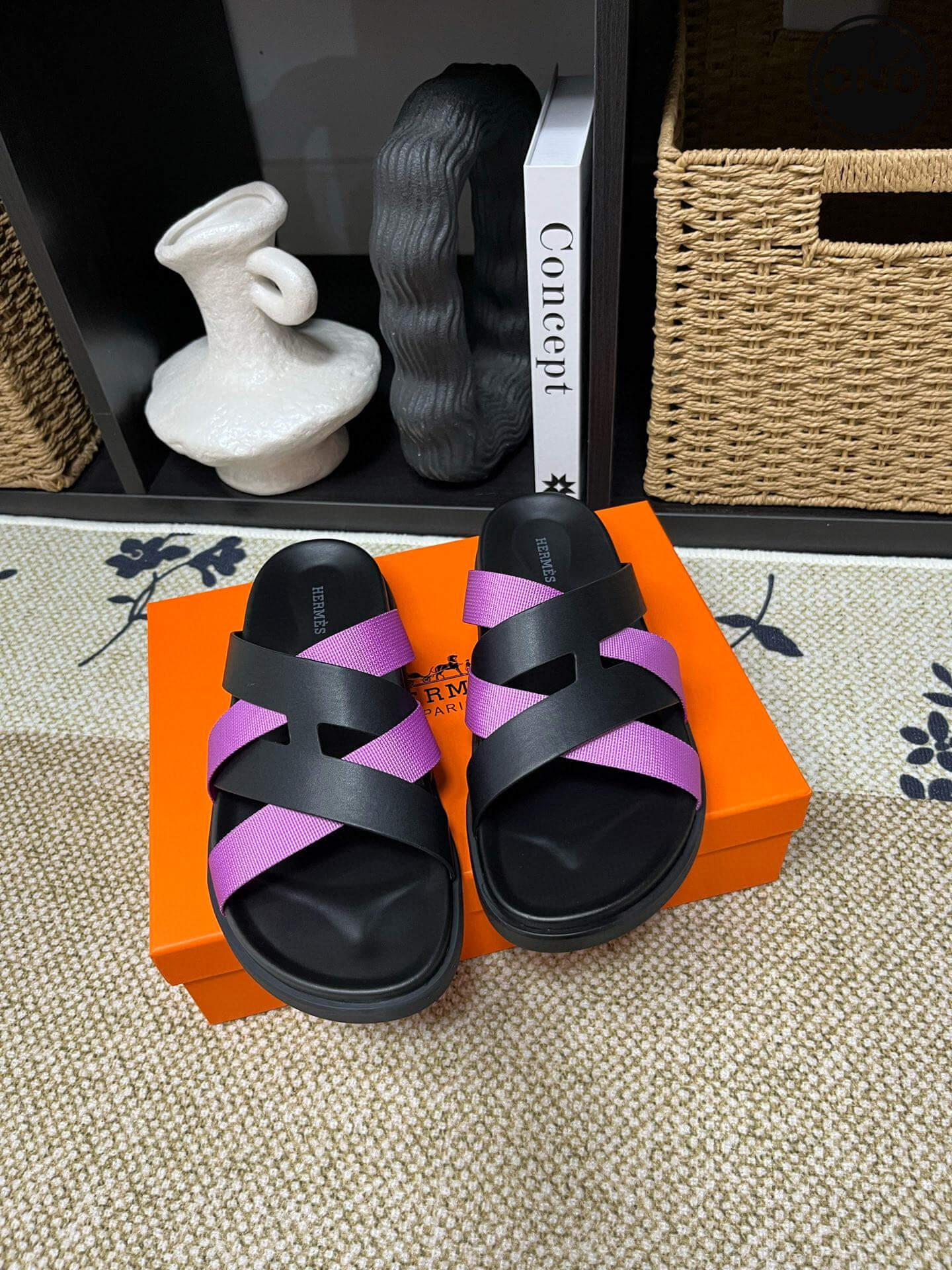 Hermes-Slippers_23_4.jpg
