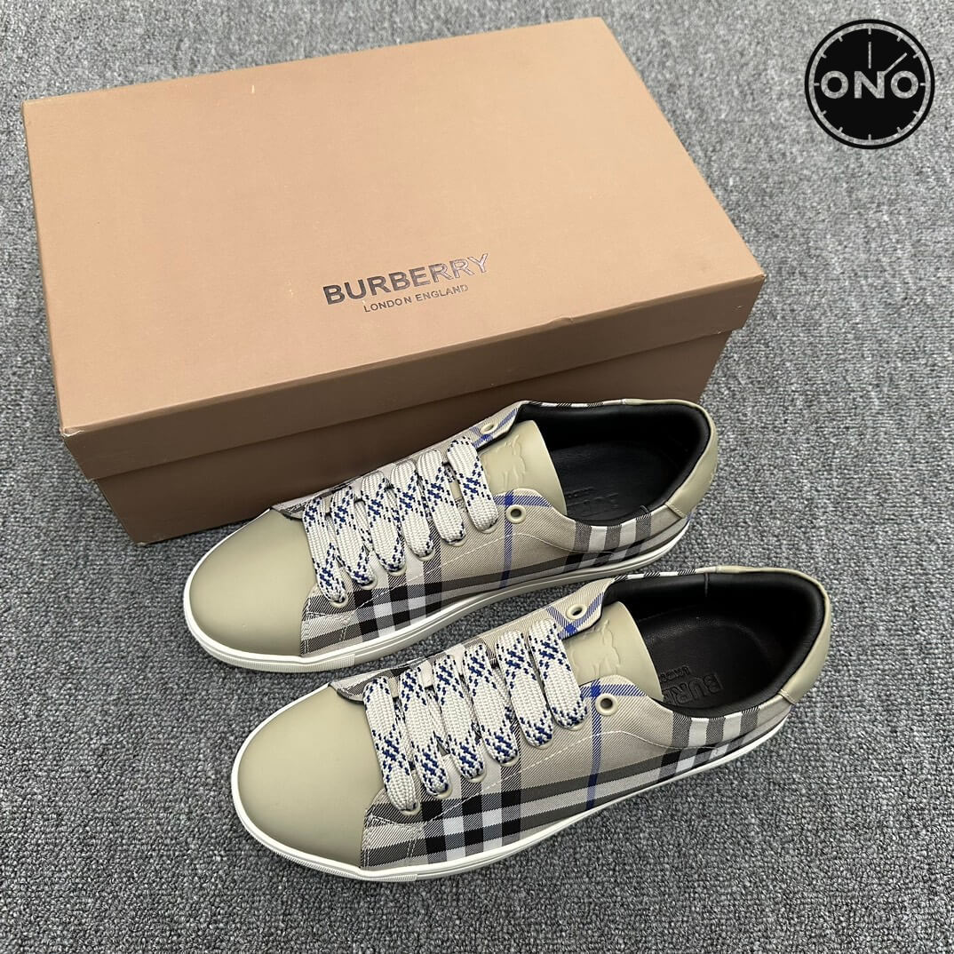 Burberry_16_2.jpg