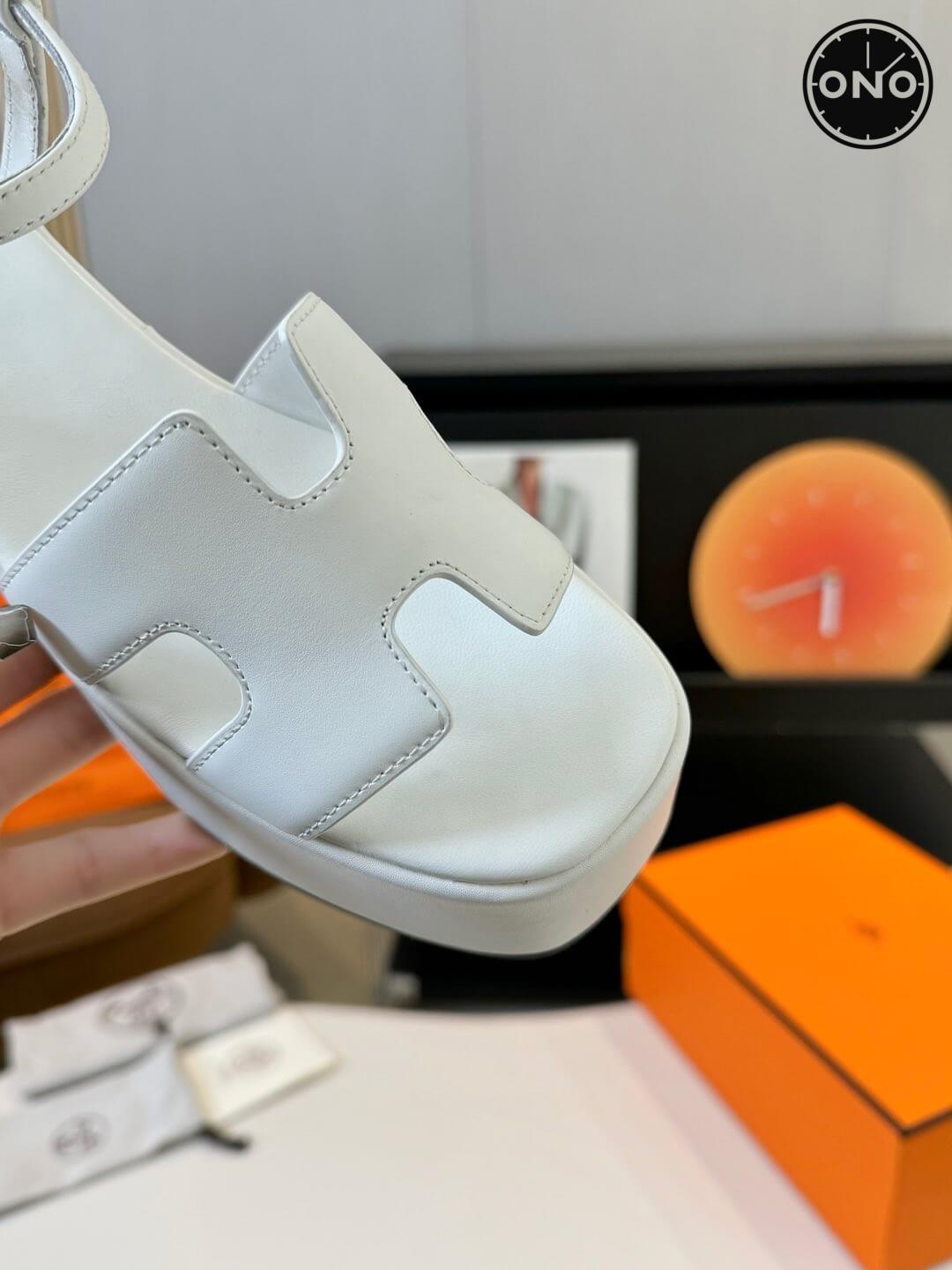 Hermes-Slippers_82_4.jpg