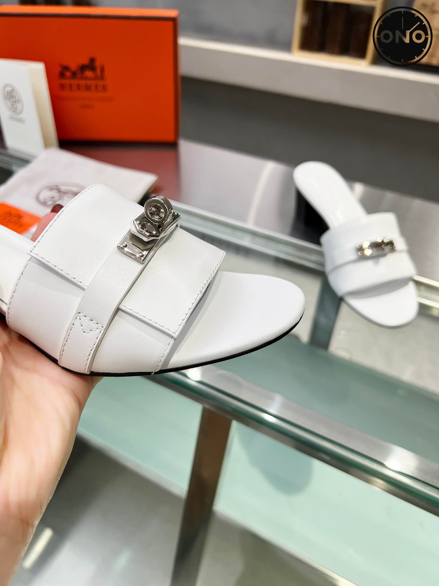 Hermes_44_7.jpg