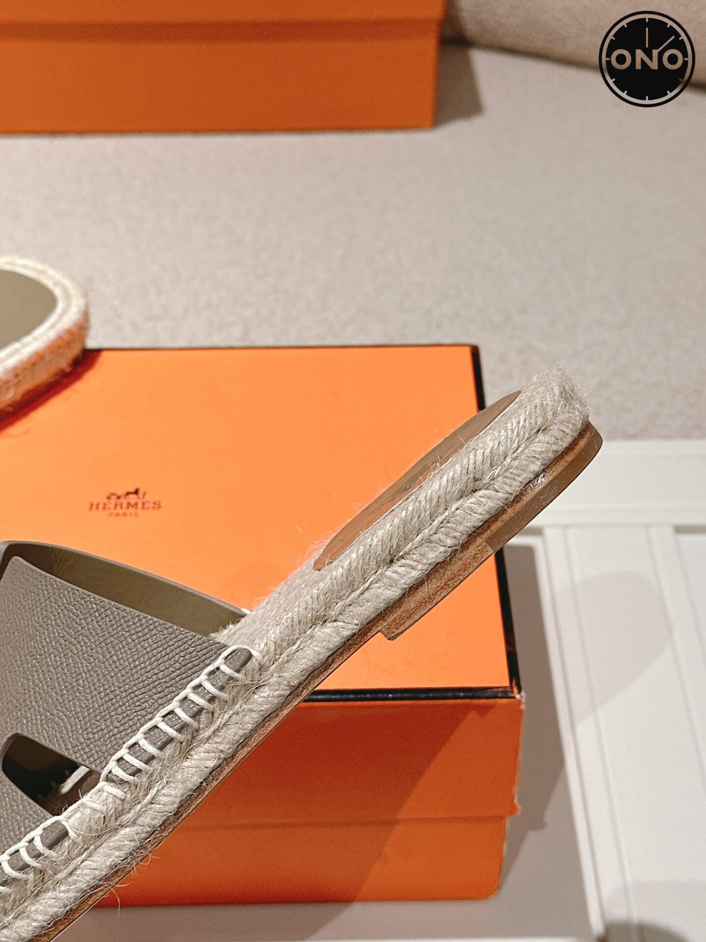 Hermes-Slippers_55_7.jpg