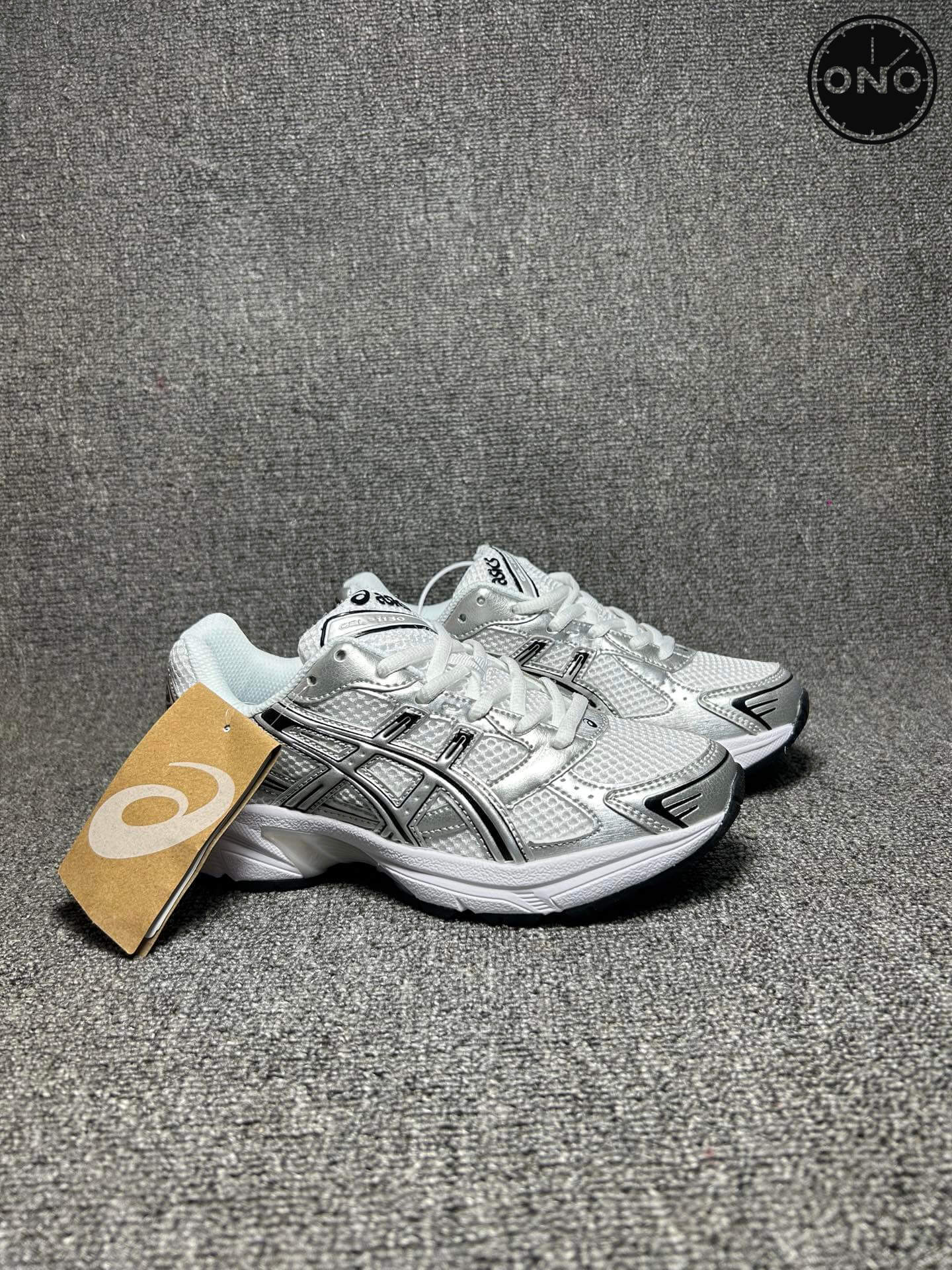 Asics_44_3.jpg