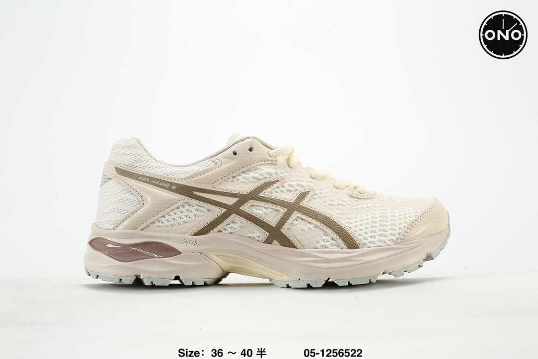 Asics_65_3.jpg