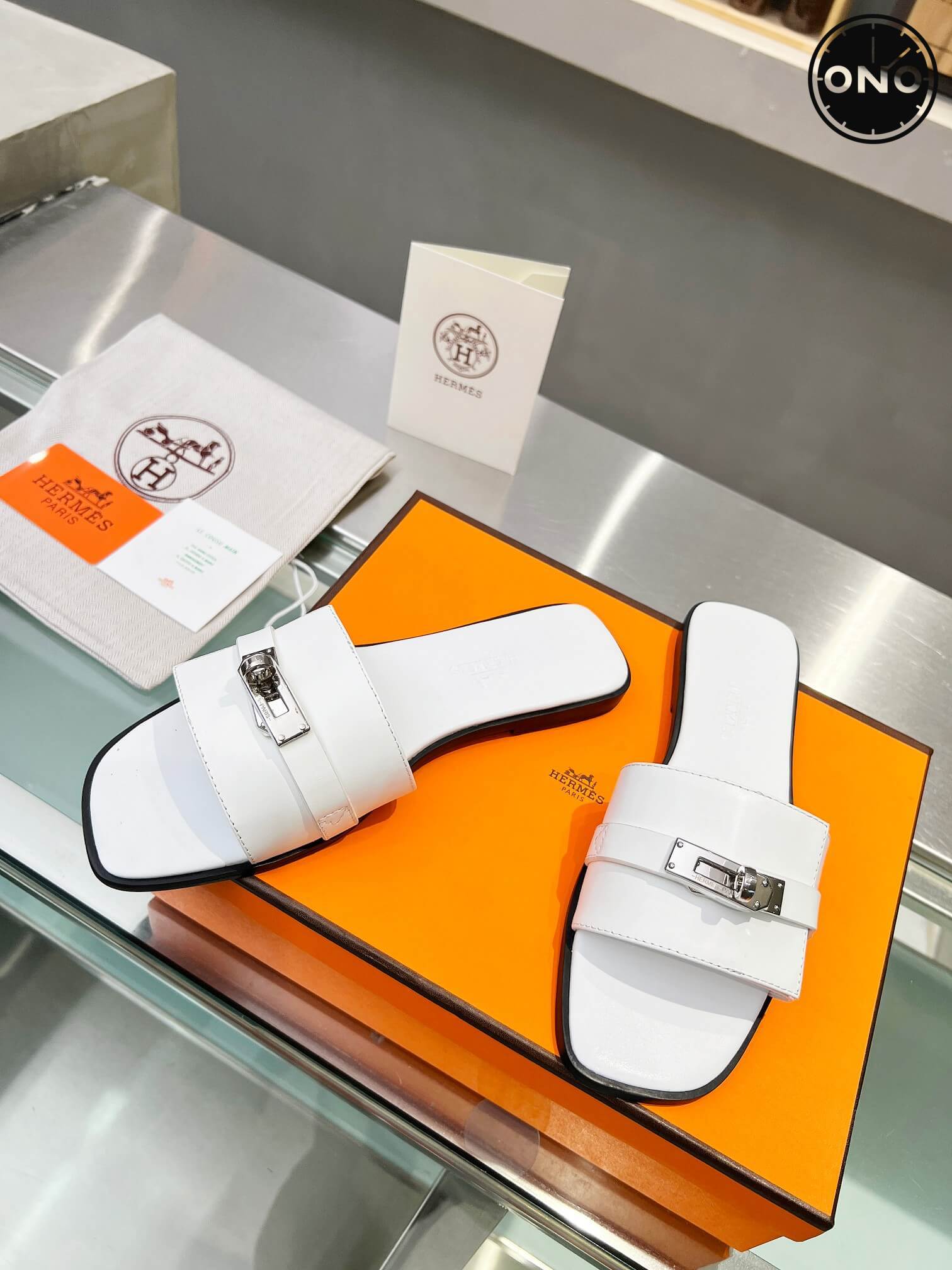 Hermes_48_6.jpg