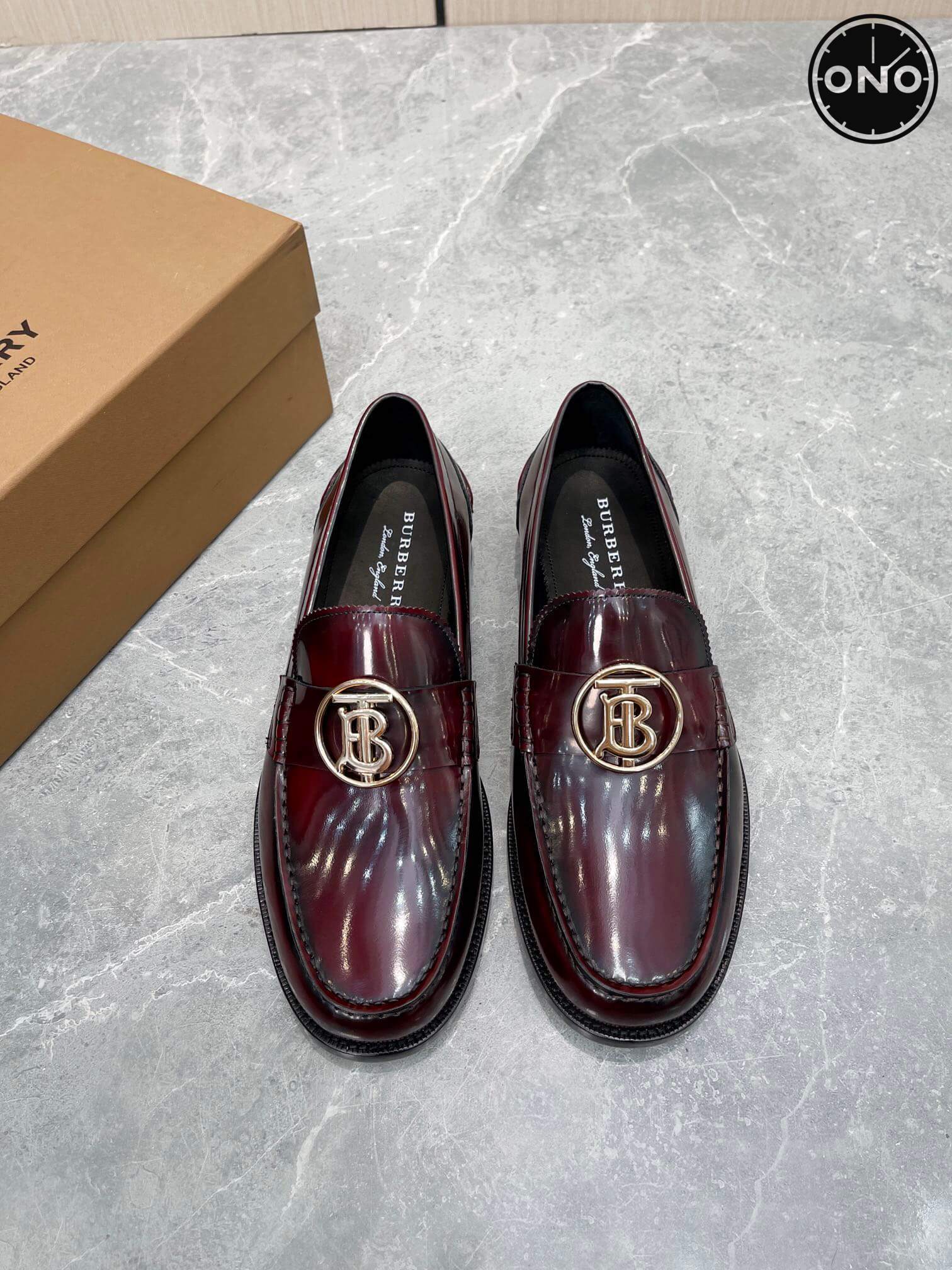 Burberry_20_3.jpg