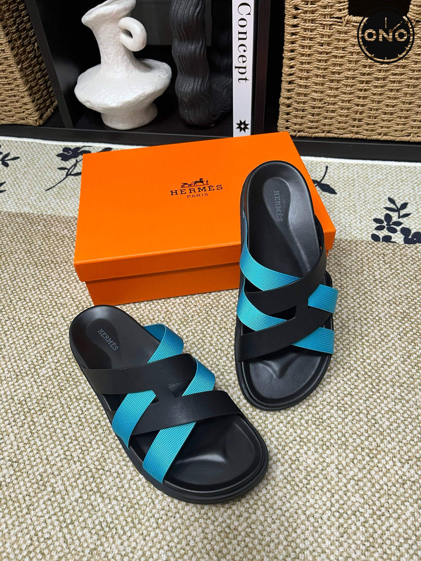 Hermes-Slippers_36_4.jpg