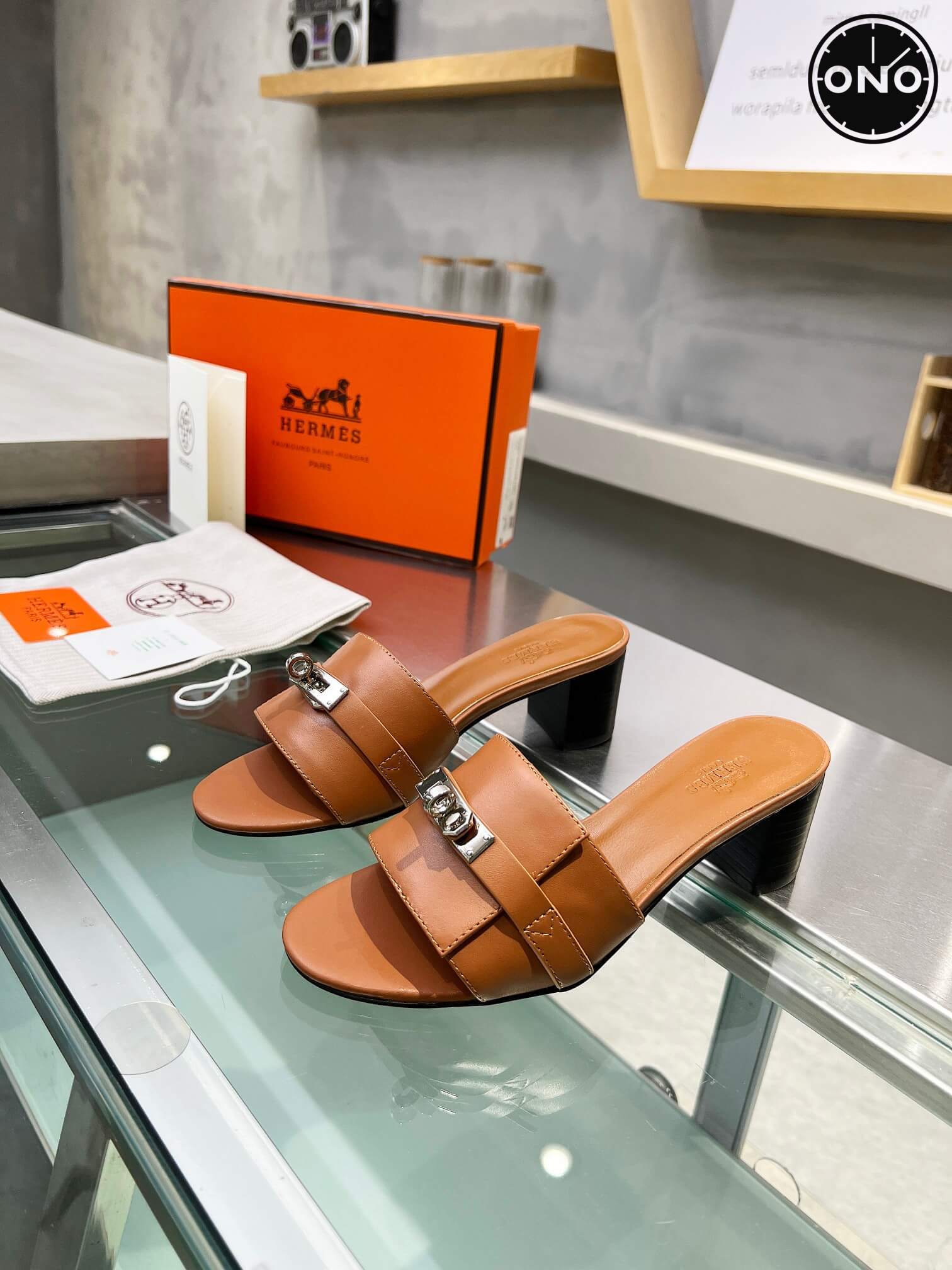 Hermes_43_7.jpg