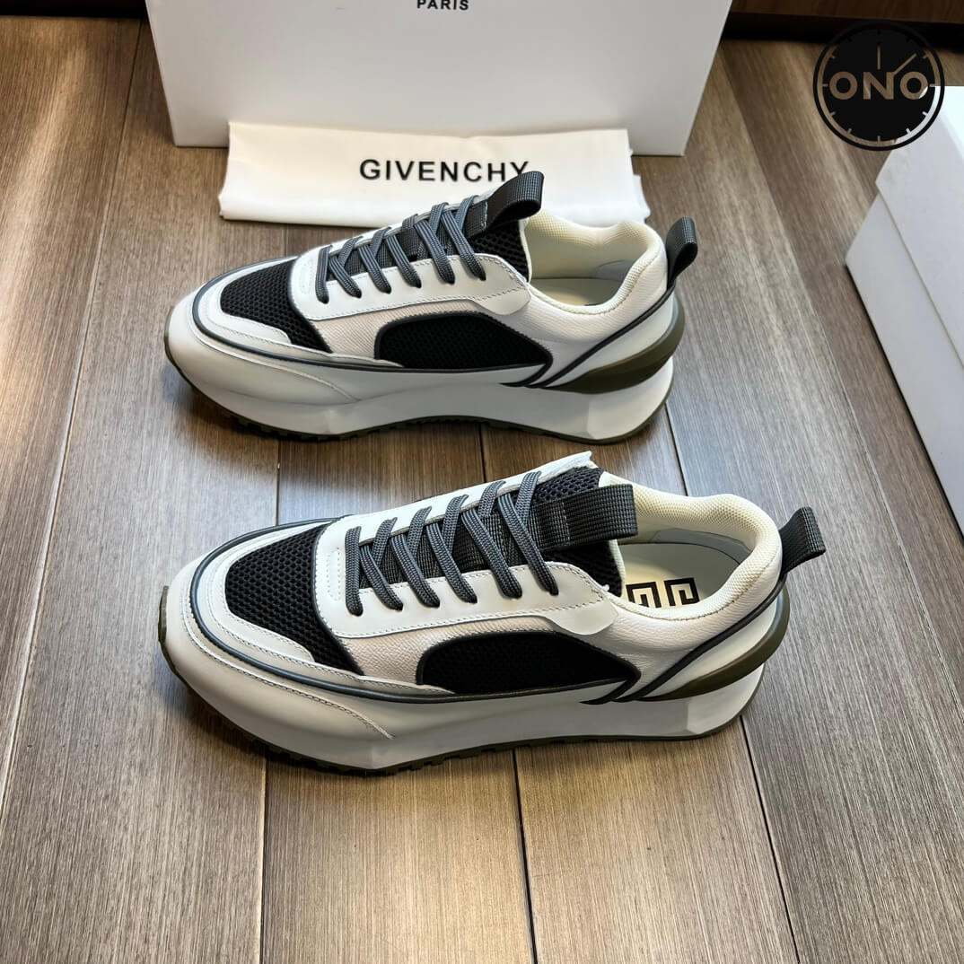 Givenchy_20_2.jpg