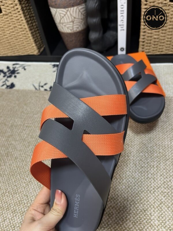Hermes-Slippers_17_8.jpg
