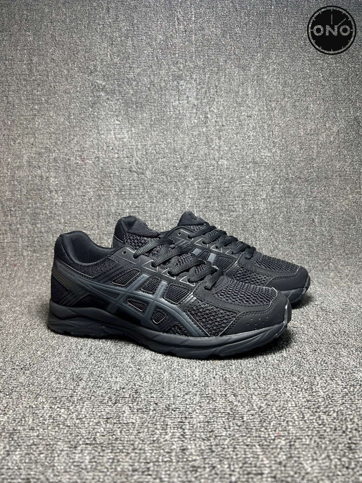 Asics_45_3.jpg