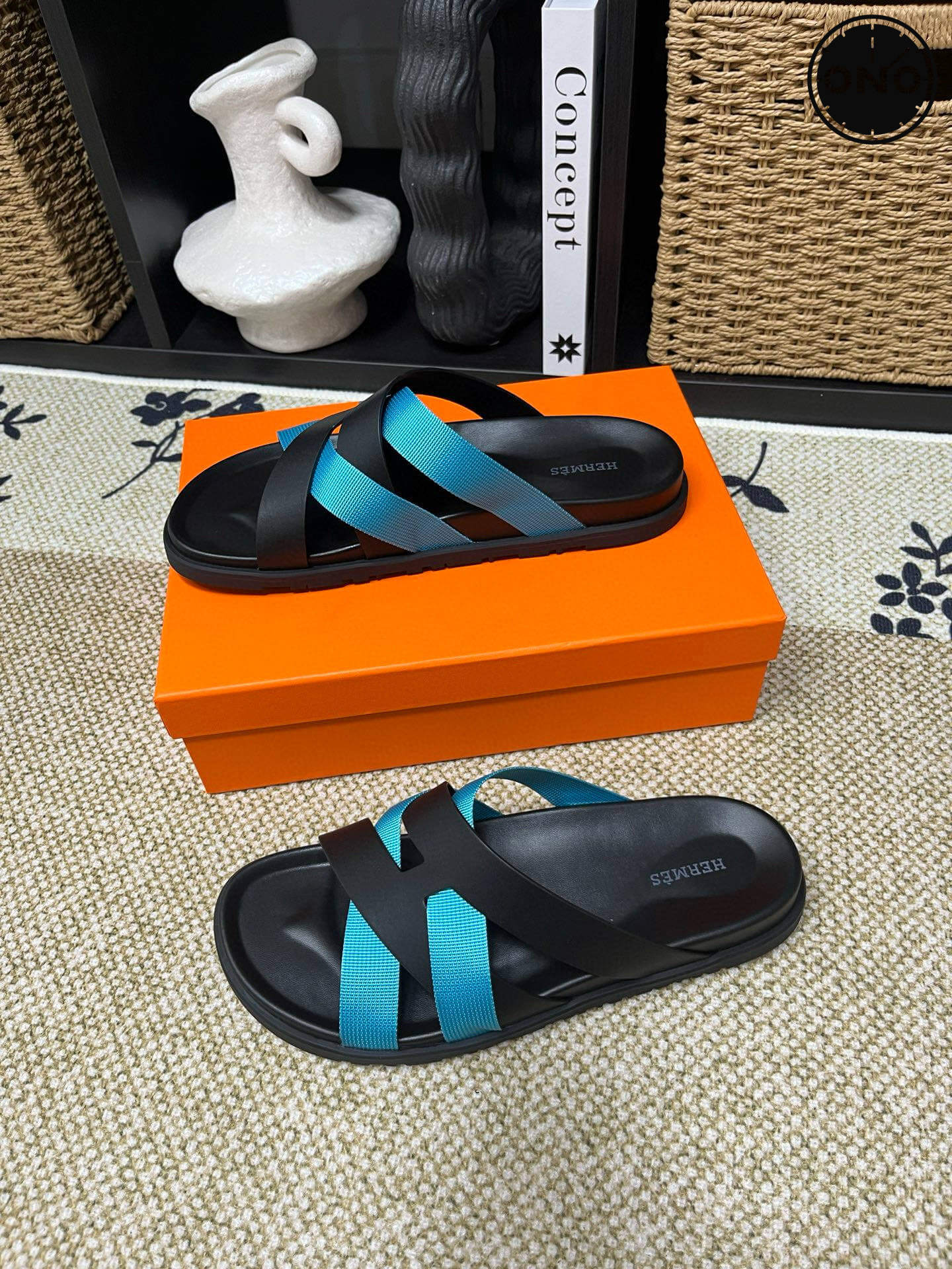 Hermes-Slippers_36_5.jpg