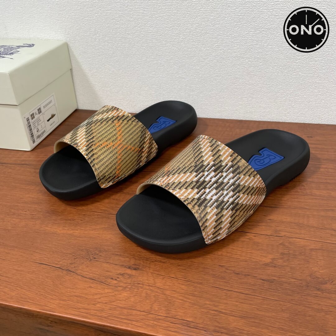 Burberry-Slippers_1_6.jpg