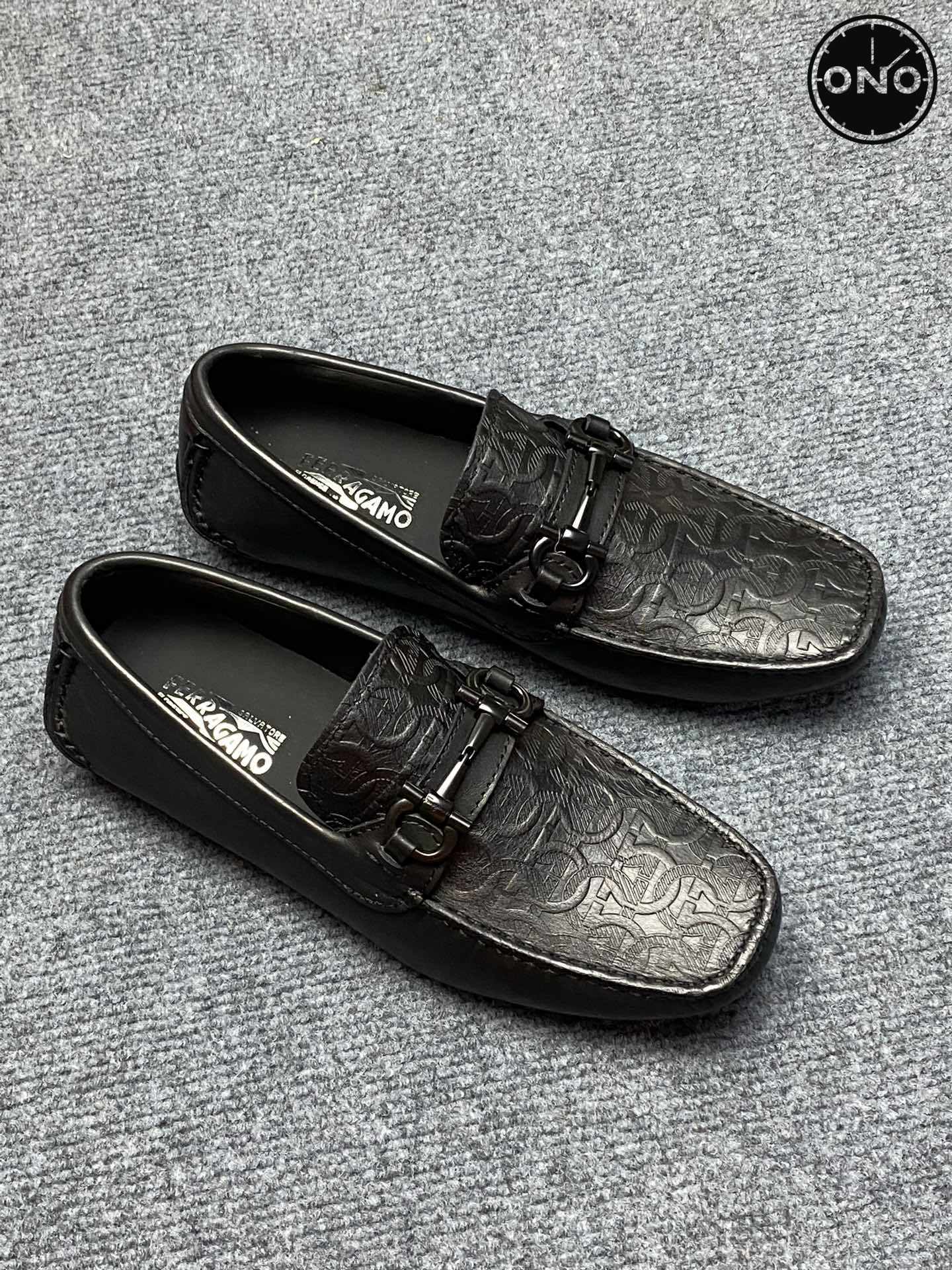 Ferragamo_50_8.jpg