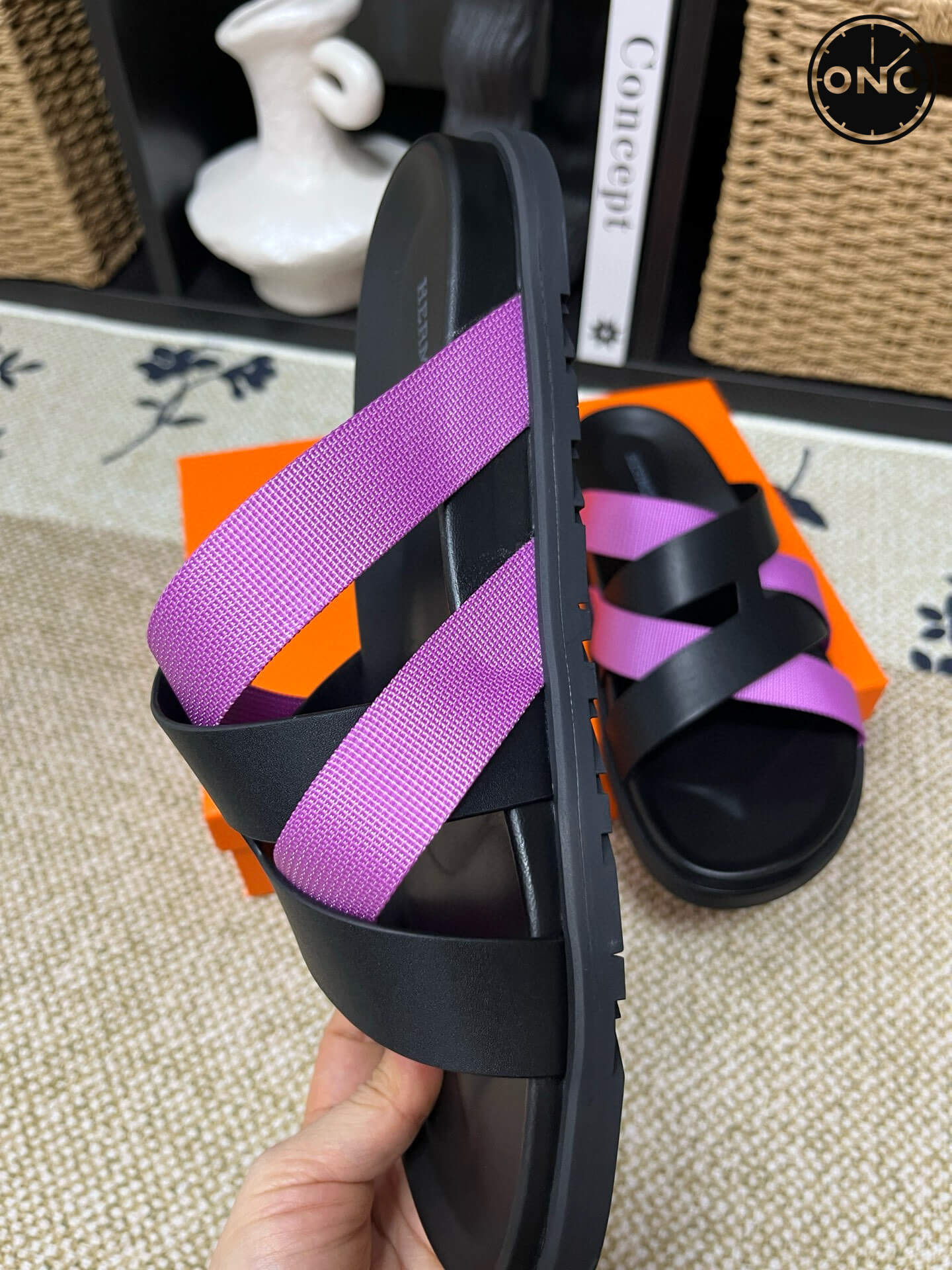 Hermes-Slippers_23_7.jpg