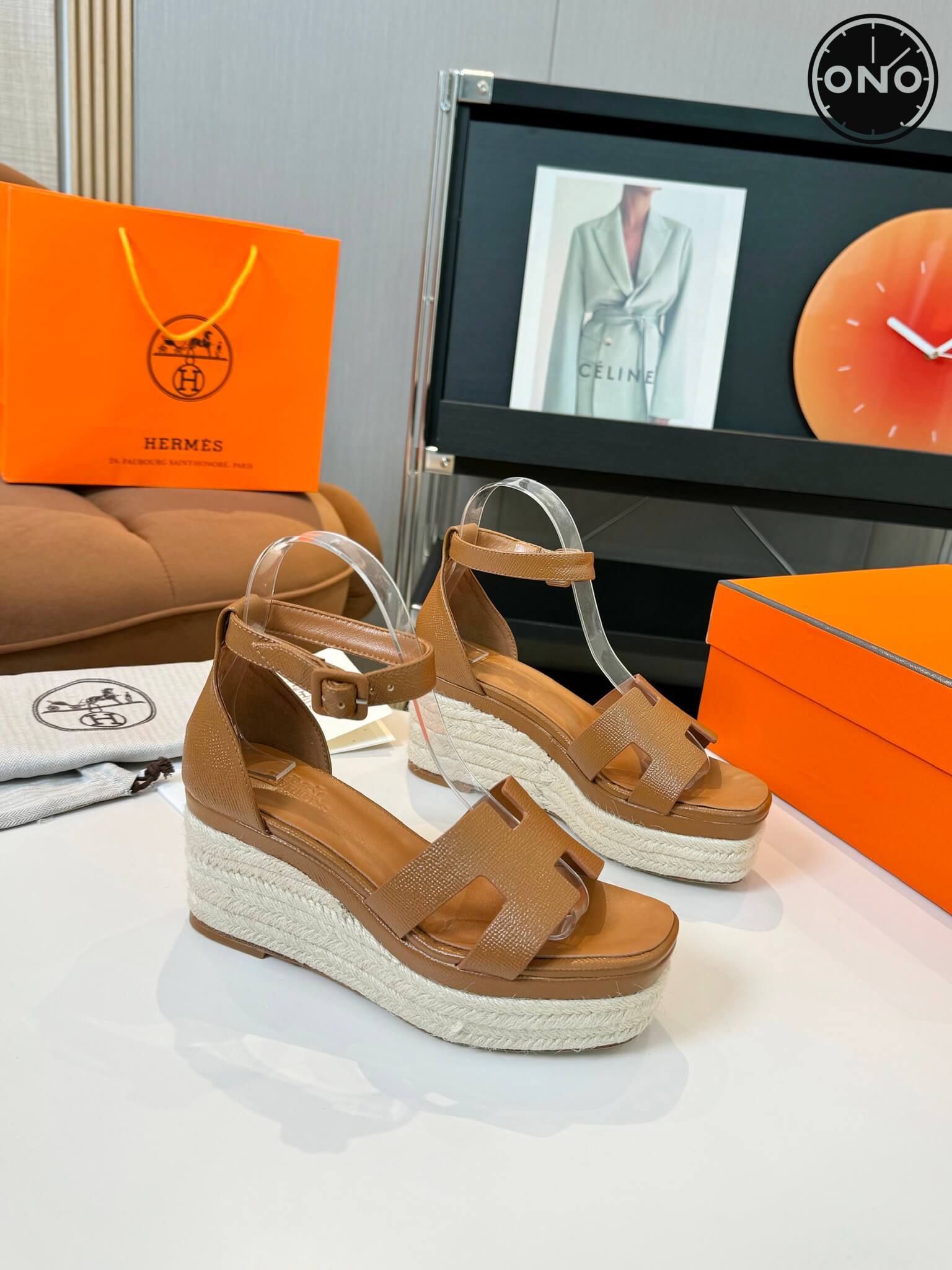 Hermes-Slippers_85_3.jpg