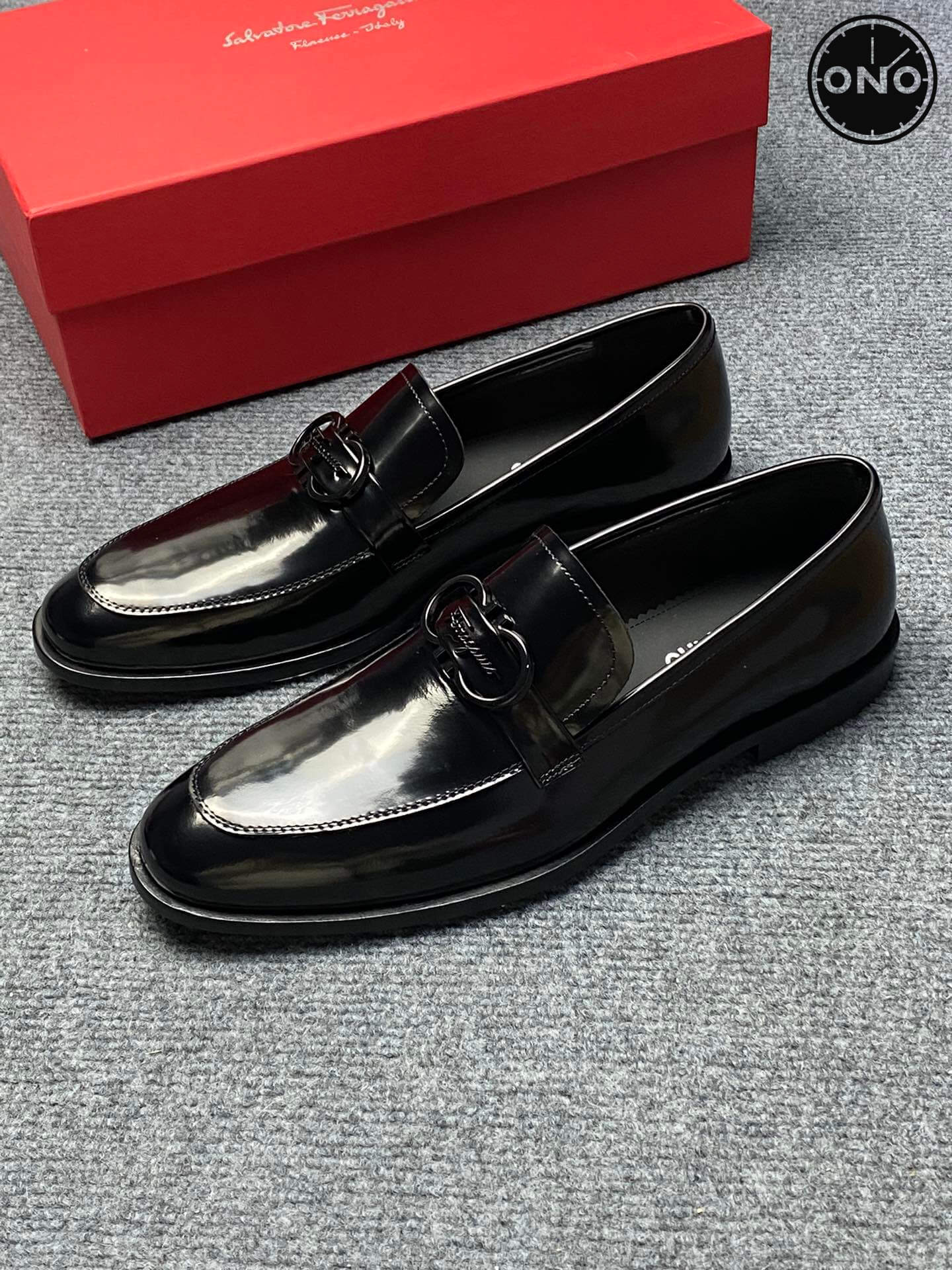 Ferragamo_22_3.jpg
